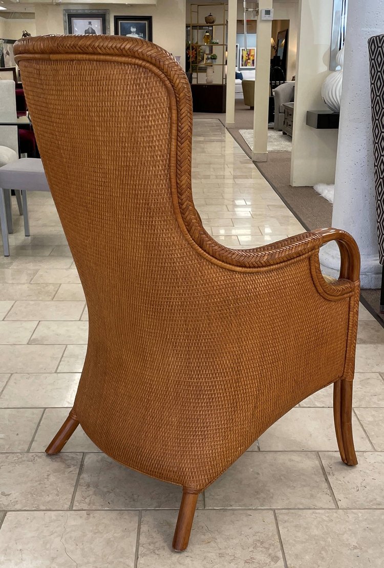 Encore Furniture Gallery-Tommy Bahama Dining Set Table plus Chairs