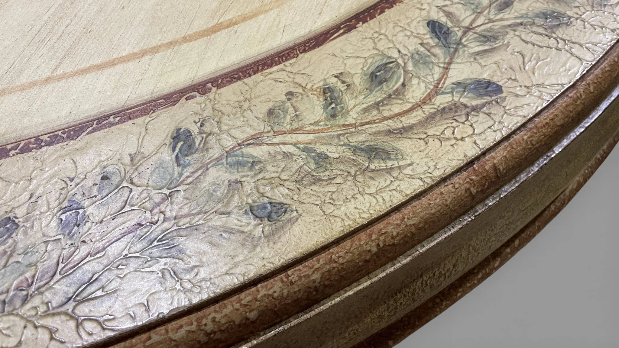pulaski-oriental-treasures-hand-painted-pedestal-dining-center-table 08-Photoroom.jpg