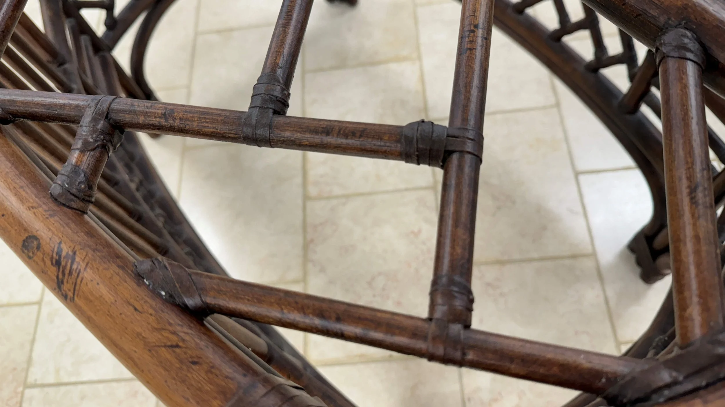 ficks-reed-rattan-dining-table-base 08.jpg