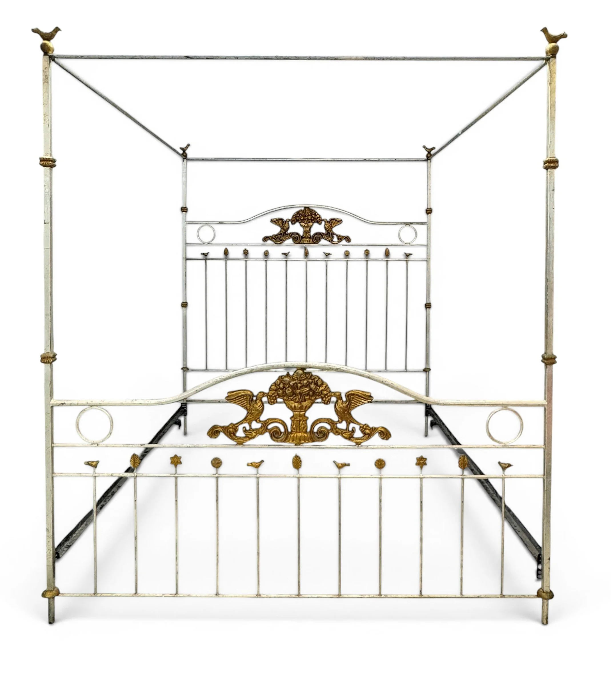 vintage-distressed-silvered-iron-canopy-king-canopy-bed-with-gilt-accents 00sp-sh.jpg