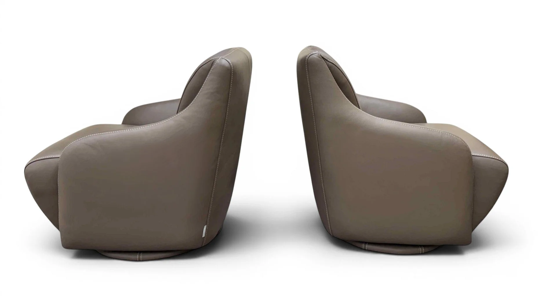 w-schillig-german-leather-nikki-swivel-lounge-chairs-set-pair-of-2 04-sh.jpg