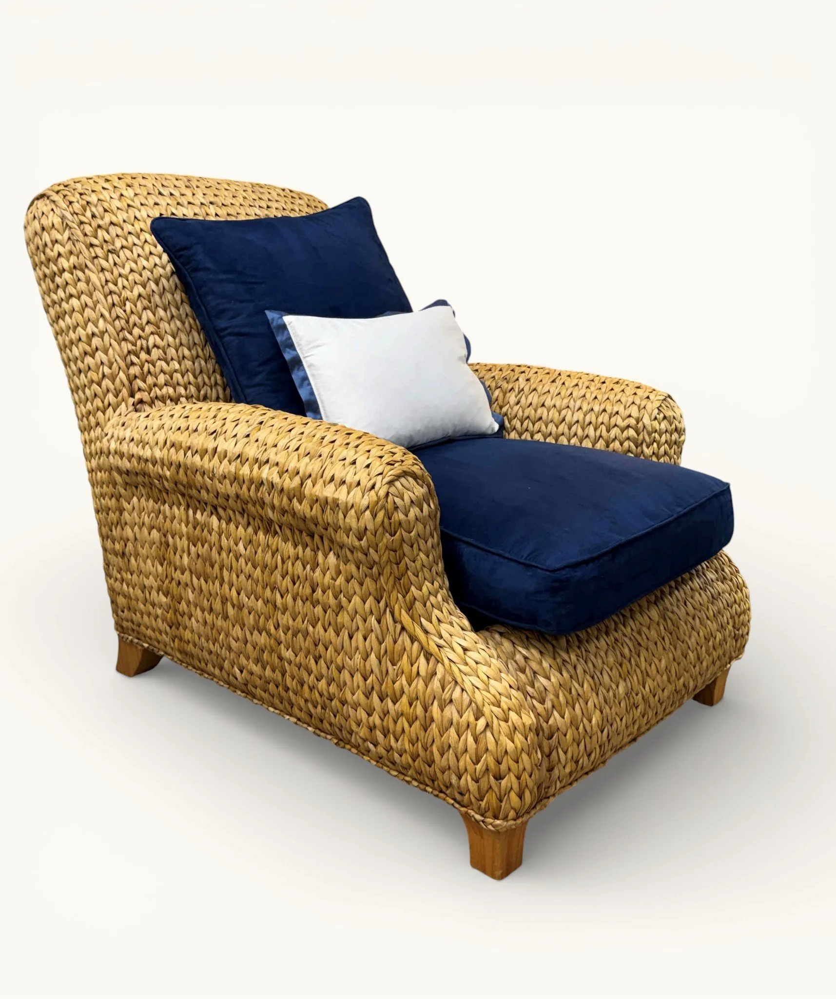 ralph-lauren-henredon-woven-seagrass-coatal-lounge-chair-hurley 02-sh.jpg