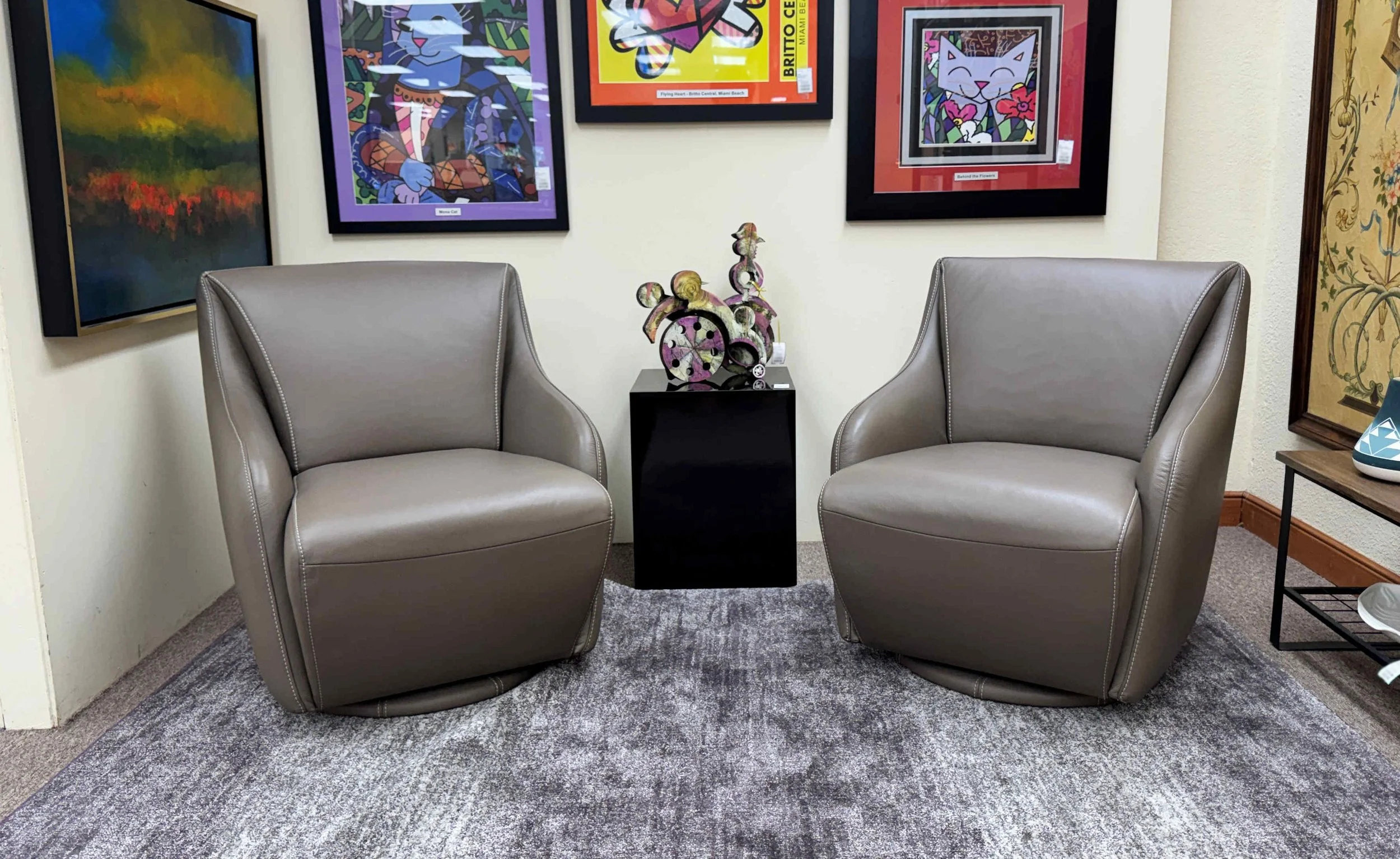 w-schillig-german-leather-nikki-swivel-lounge-chairs-set-pair-of-2 03.jpg