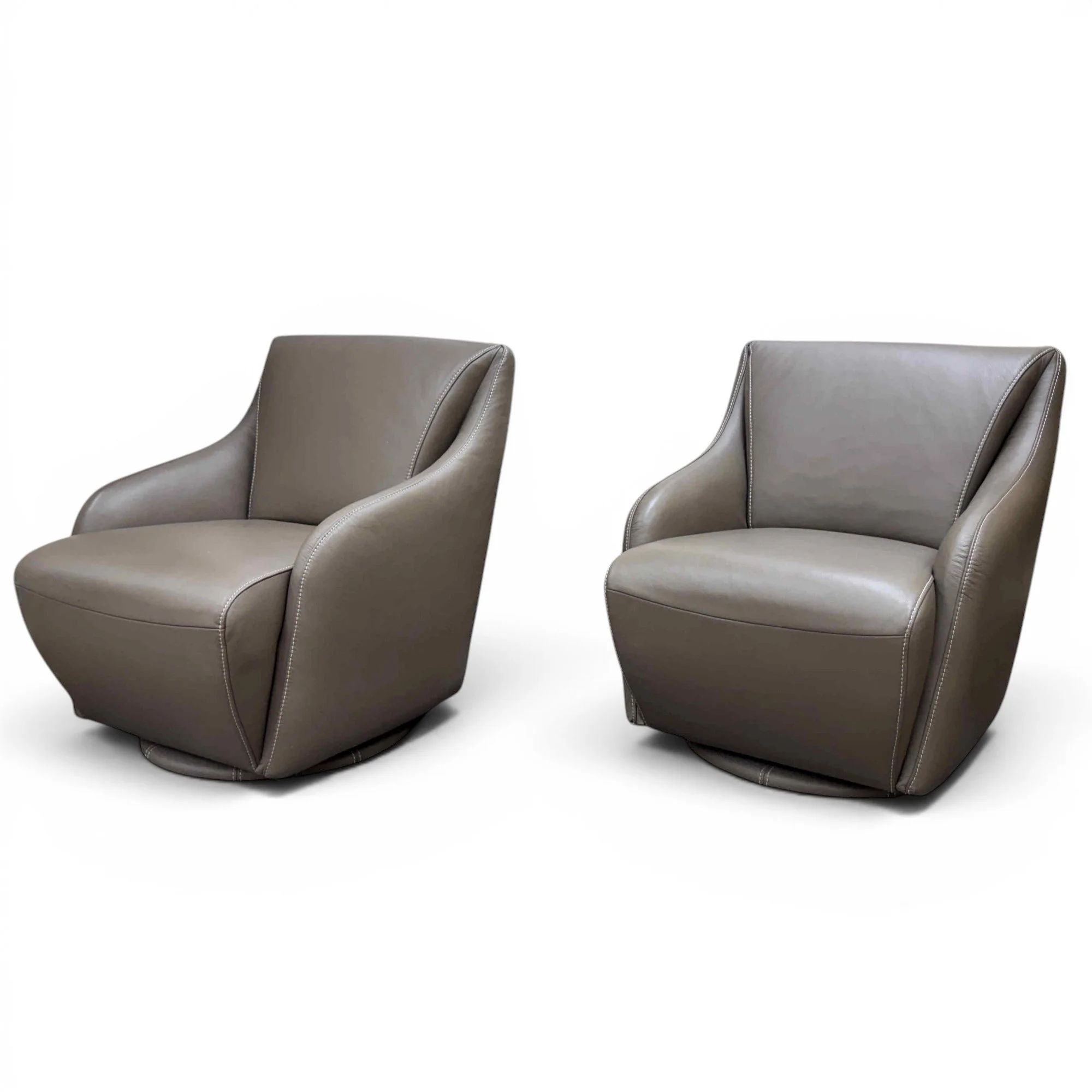 w-schillig-german-leather-nikki-swivel-lounge-chairs-set-pair-of-2 00-sh.jpg