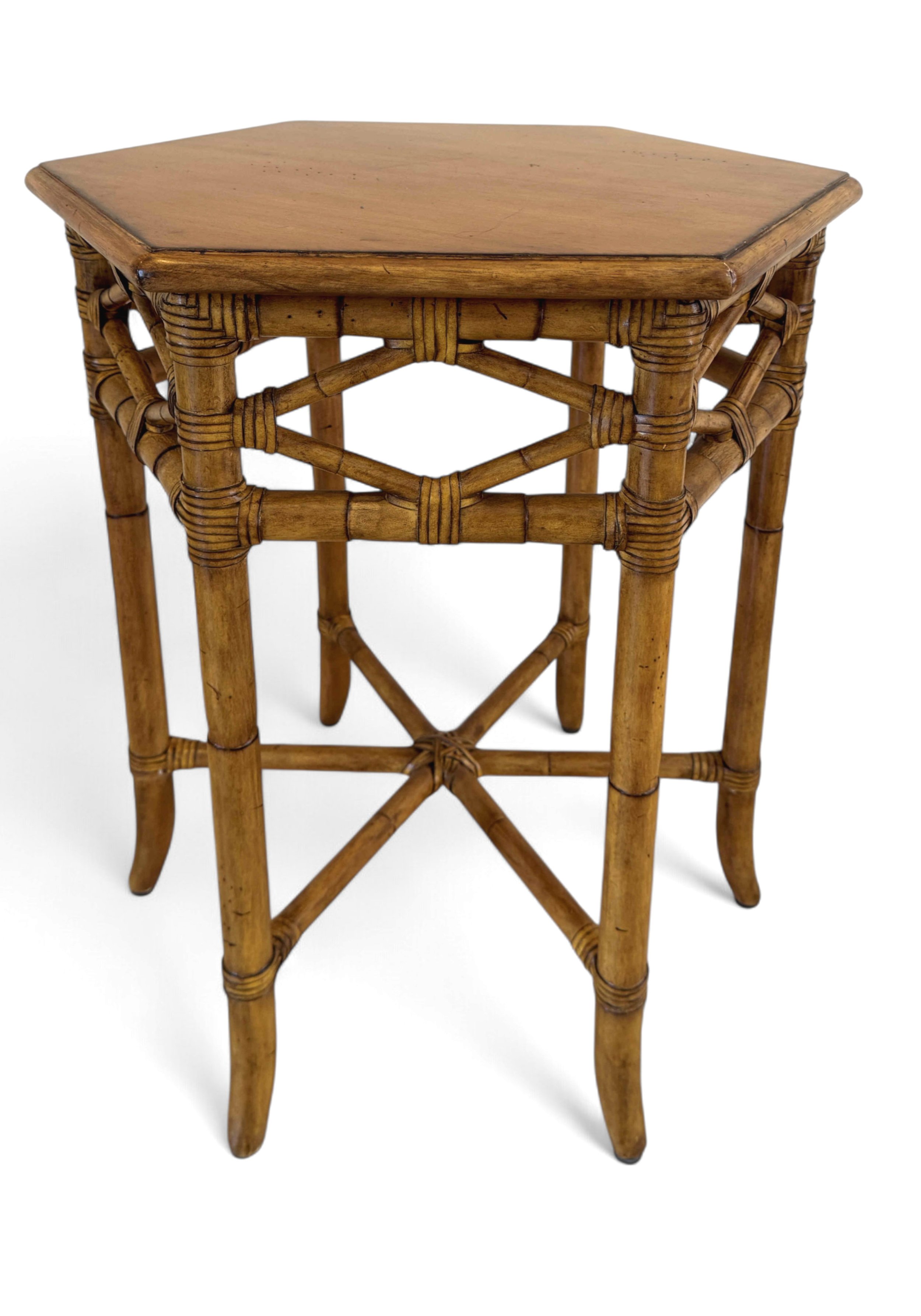 lexington-tommy-bahama-beach-house-coral-springs-rattan-accent-table 06sh.jpg