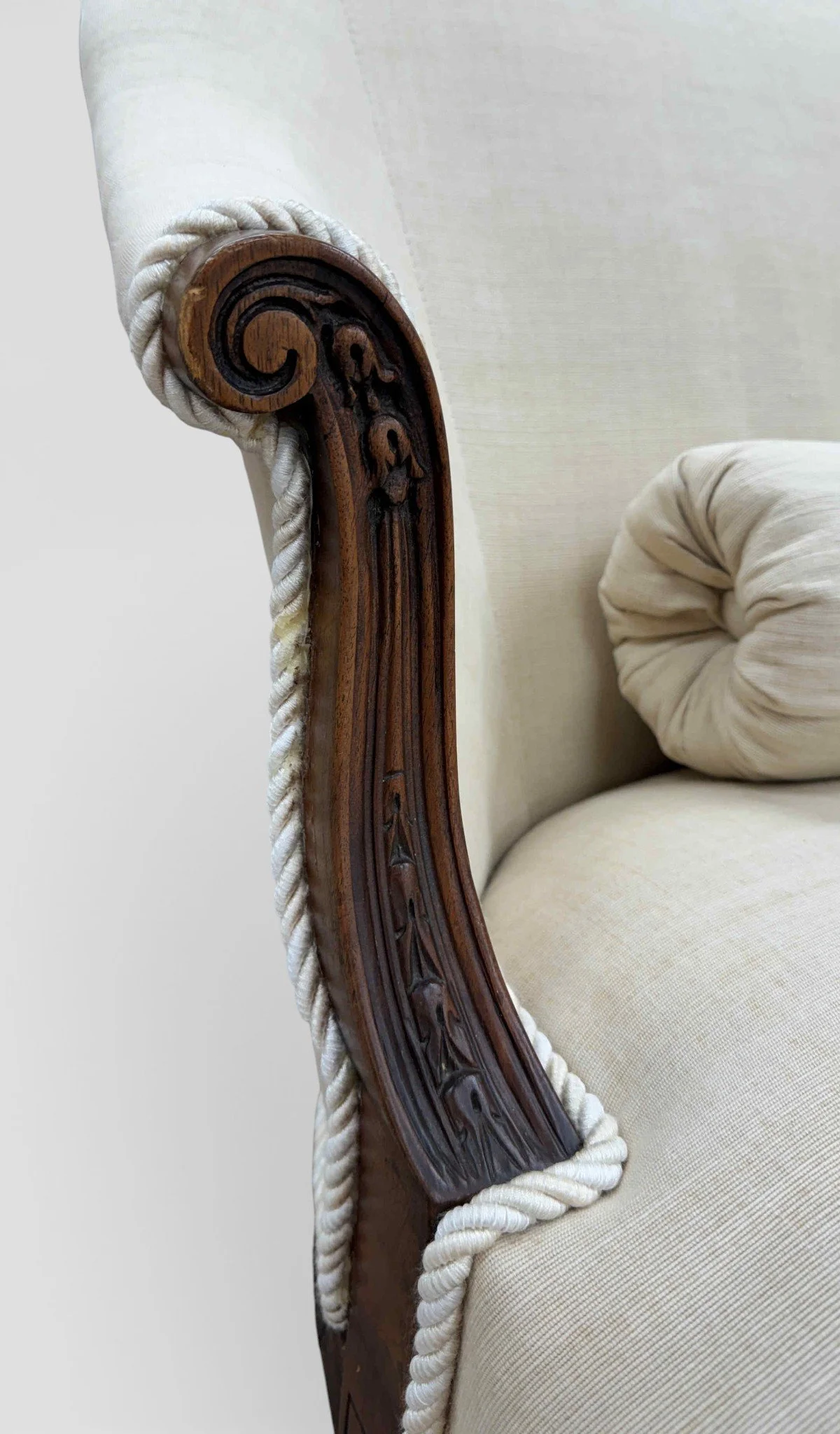 antique-french-lous-xvi-carved-wood-upholsered-chaise-lounge 14-sh.jpg