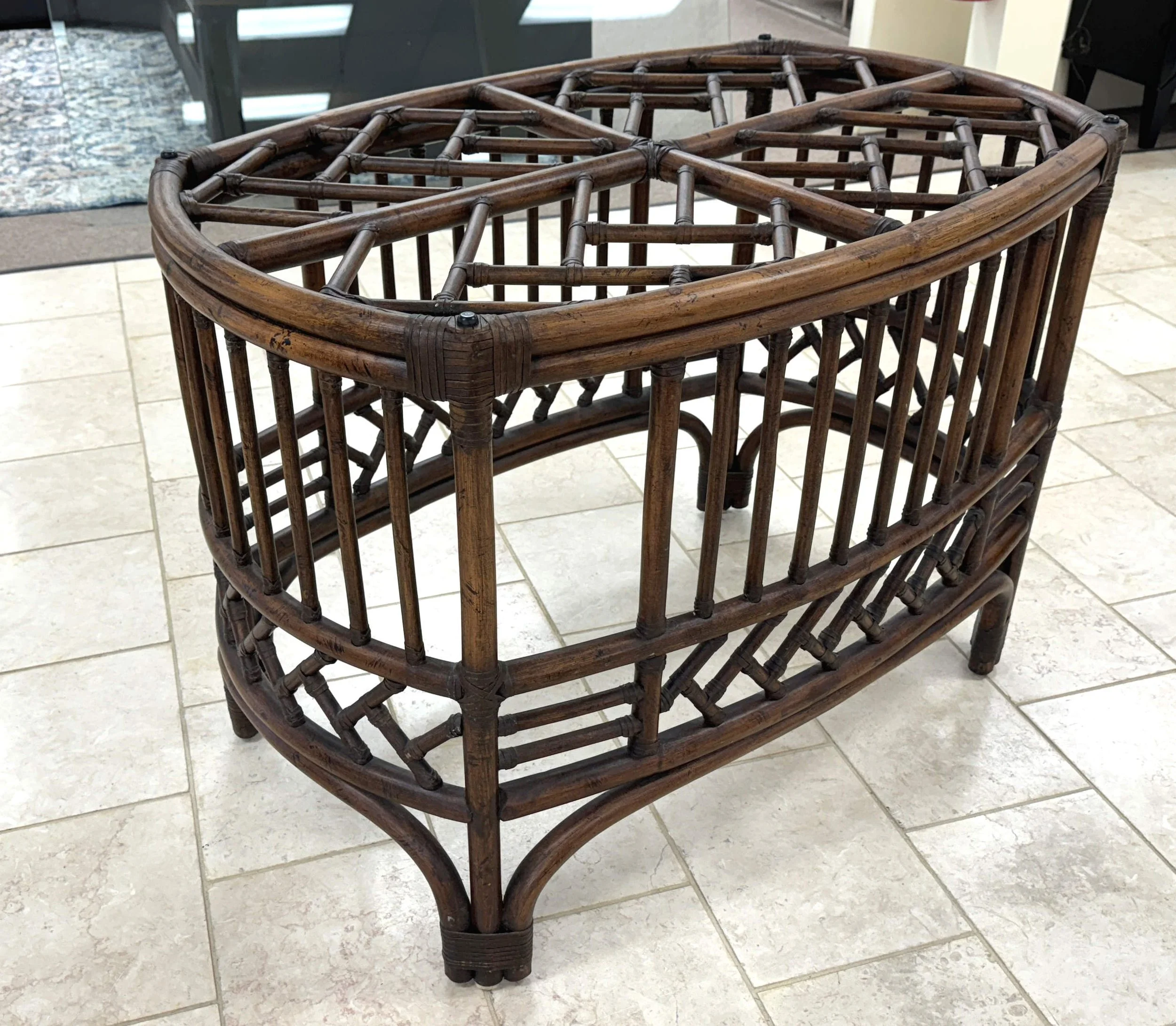 ficks-reed-rattan-dining-table-base 04.jpg