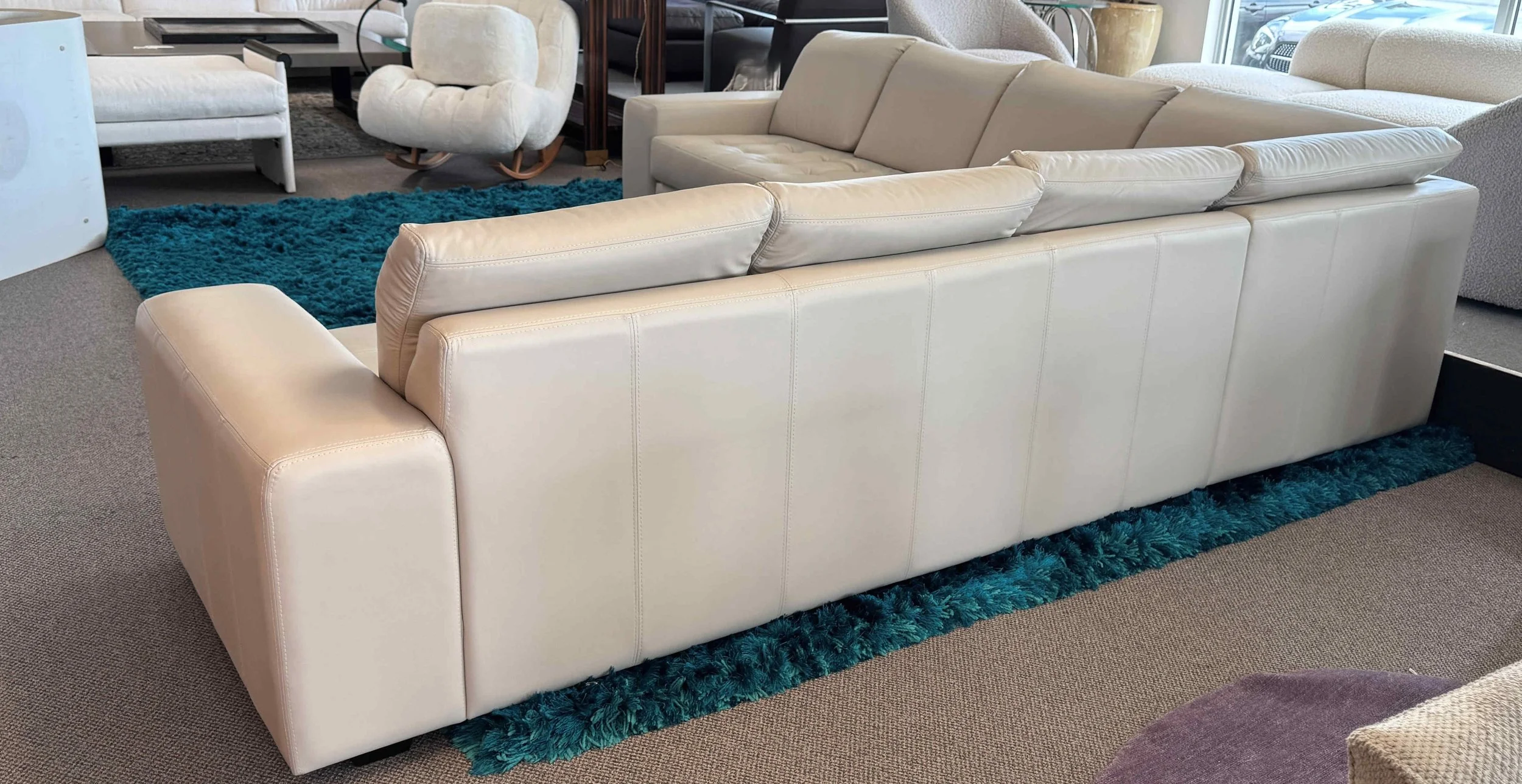 ns-design-custom-leather-sectional-off-white 04.jpg