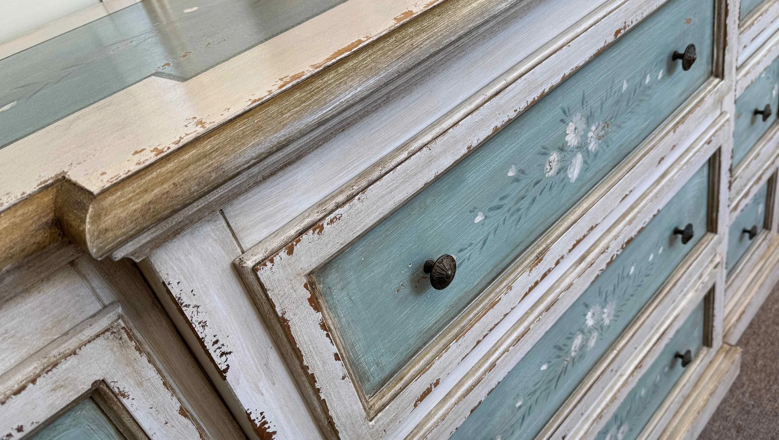 shabby-chic-hand-painted-chest-of-drawers-dresser 06.jpg