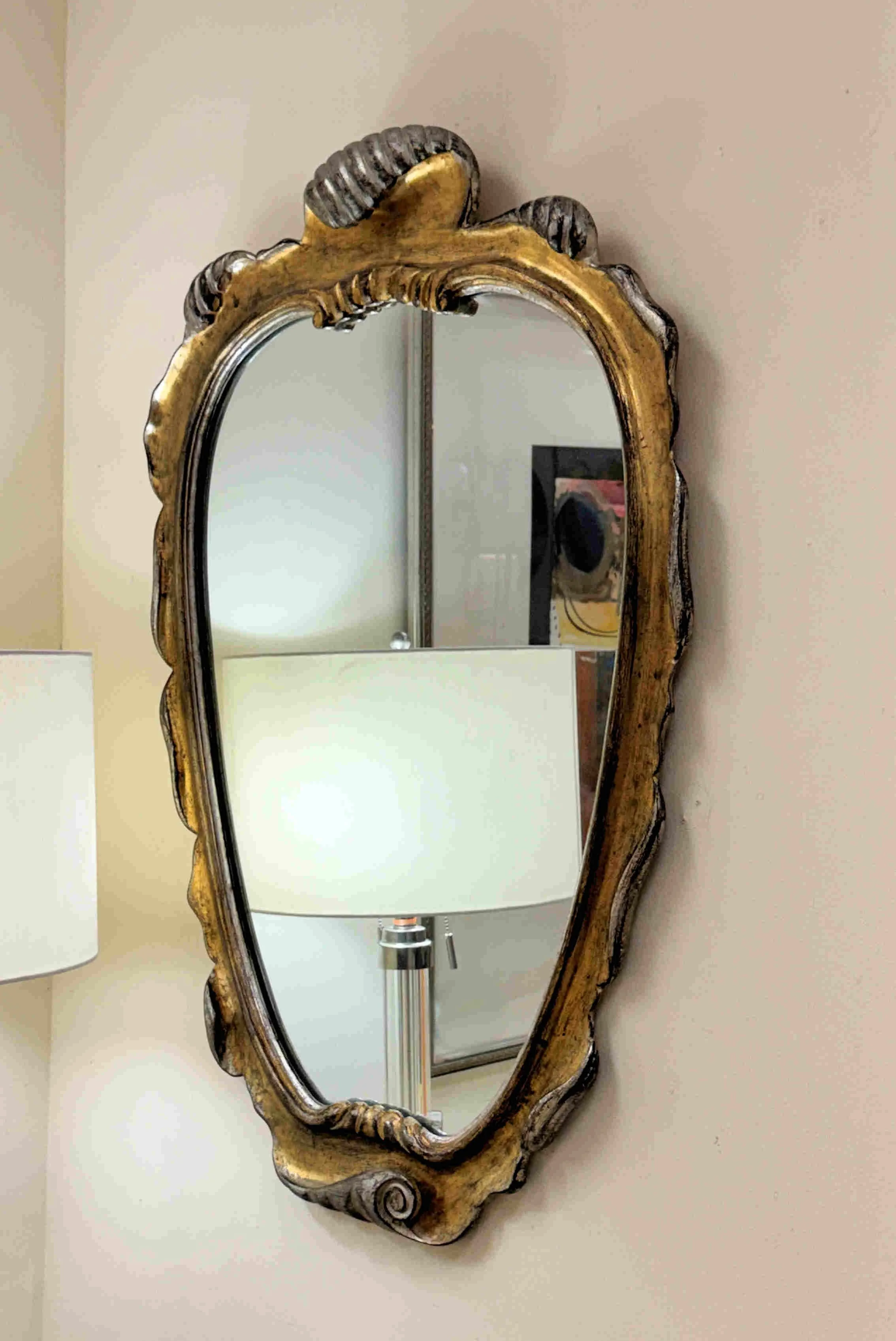 dorothy-draper-giltwood-regency-mirror 03.jpg