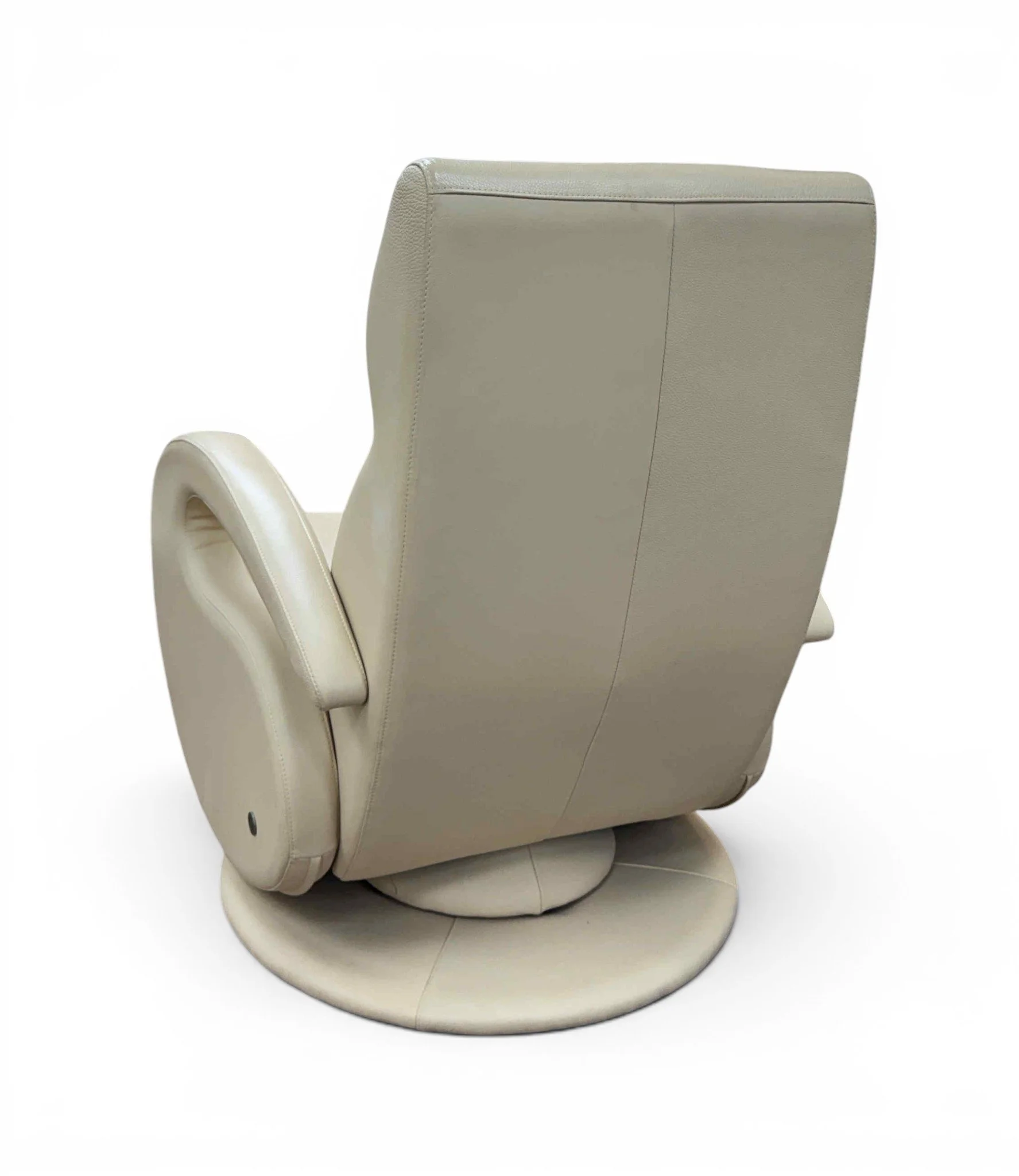 american-leather-rick-lee-odyssey-leather-recliner 07-sh.jpg