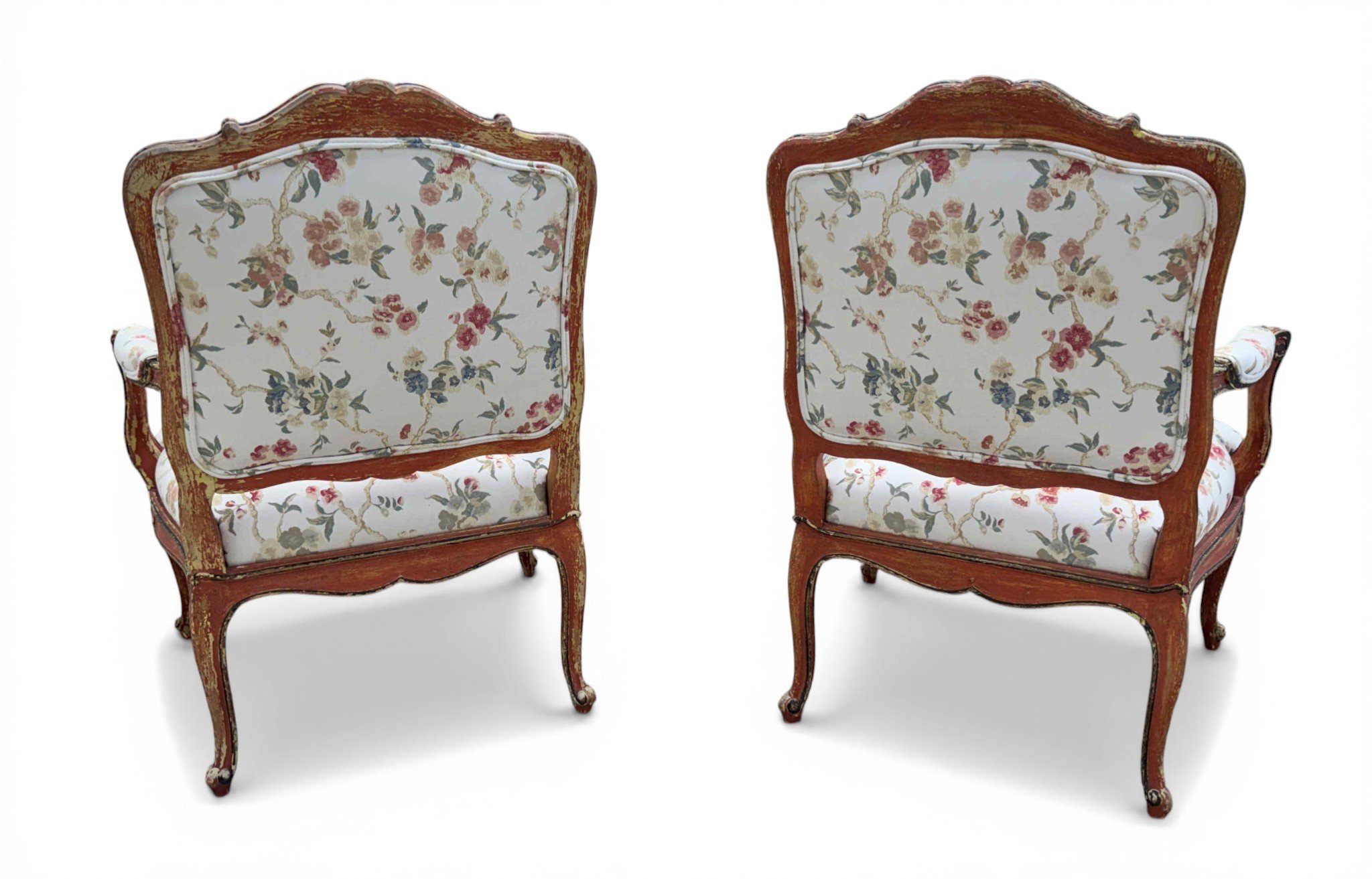 vintage-french-louis-xv-bergere-armchairs-distressed-set-pair-of-2 13-sh.jpg