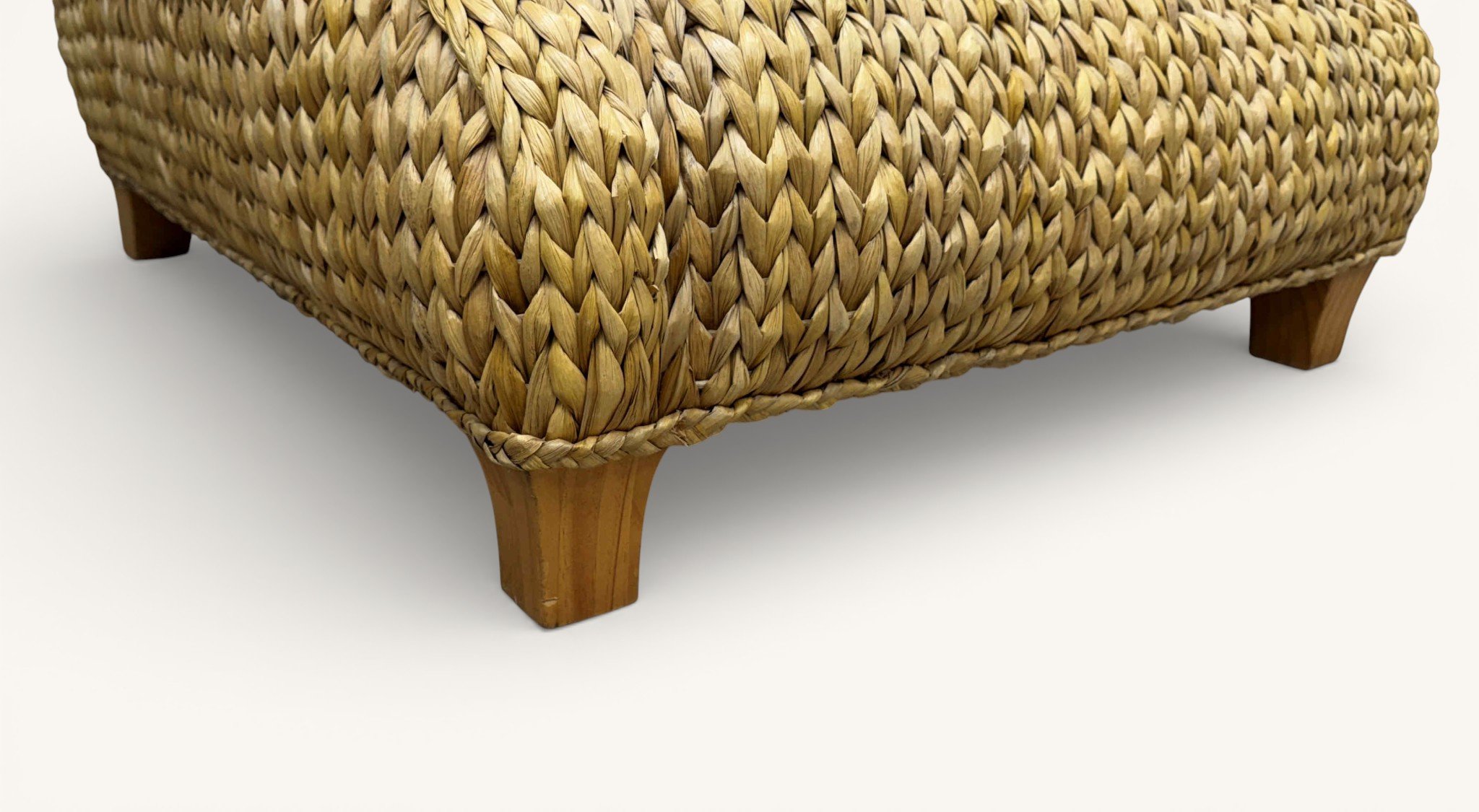 ralph-lauren-henredon-woven-seagrass-coatal-lounge-chair-hurley 13-sh.jpg