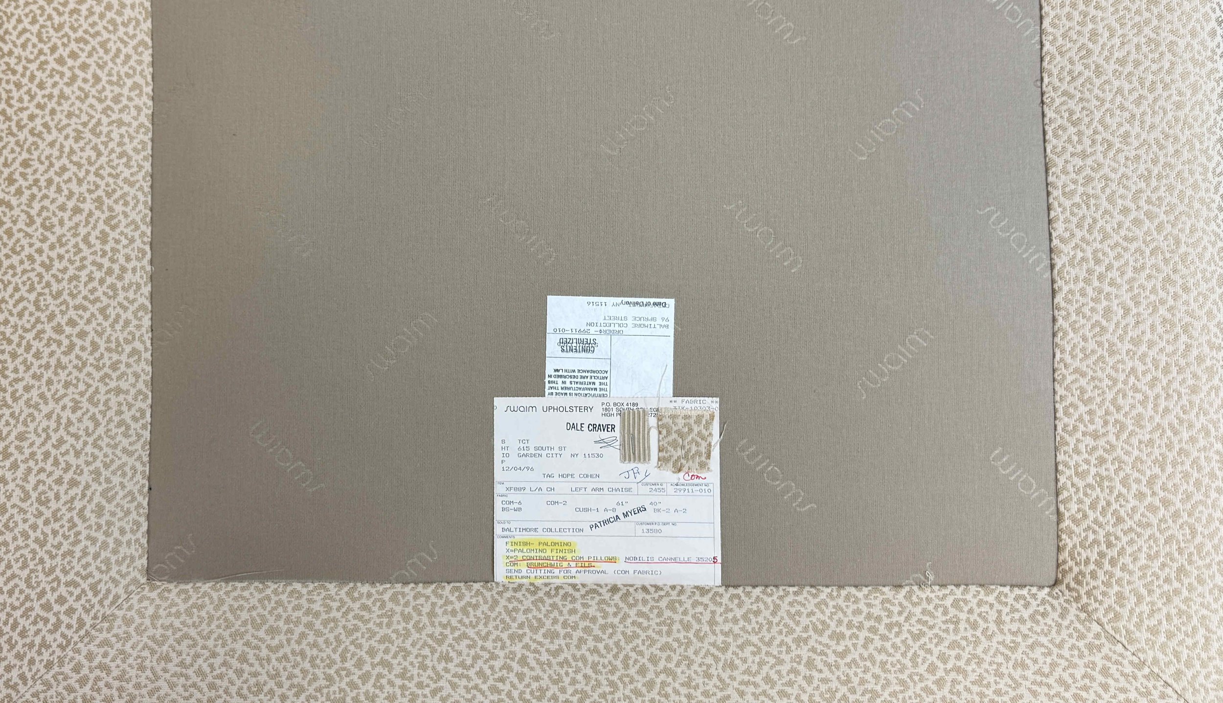 swaim-brunchwig-fils-animail-print-upholstered-left-arm-chaise 05.jpg