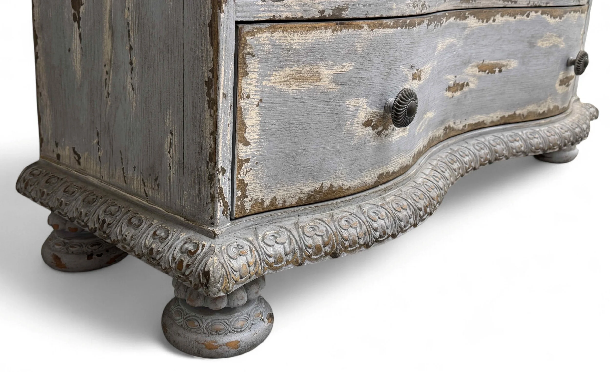 hooker-shabby-chic-chatelet-3-drawer-dresser-chest-of-drawers 06b sh.jpg