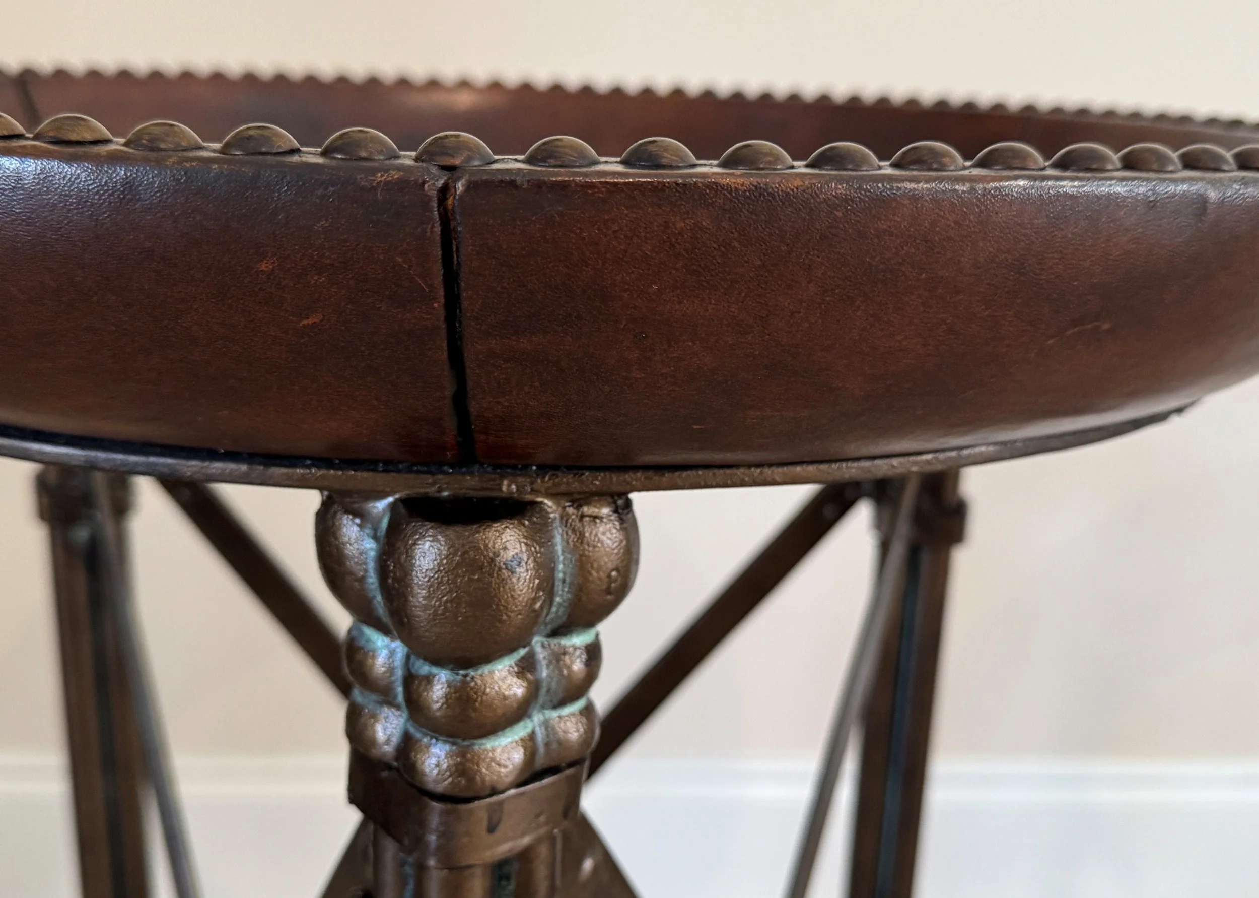 maitland-smith-leather-iron-brass-bronze-patina-regency-style-round-side-end-tables-nightstands 09.jpg