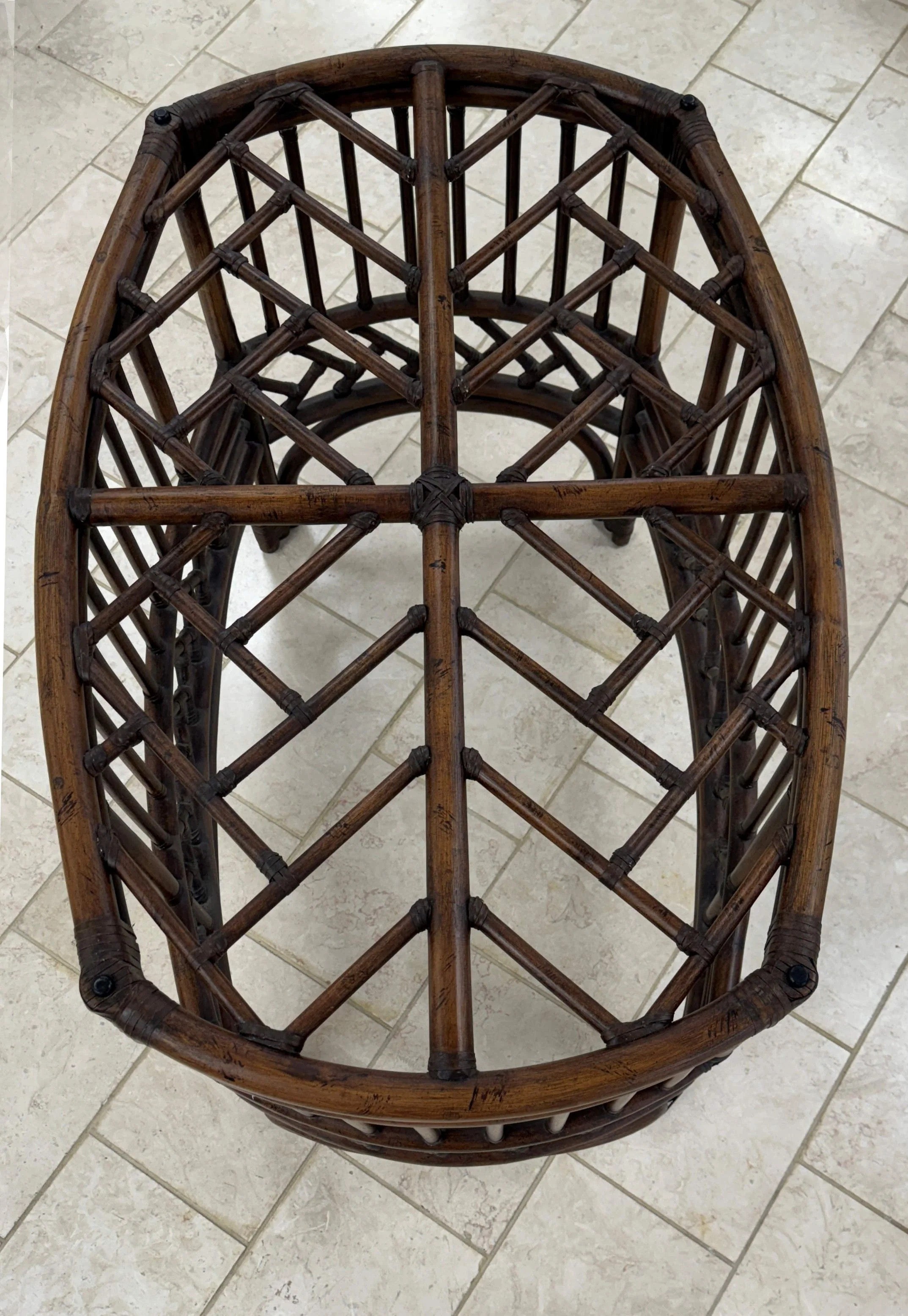 ficks-reed-rattan-dining-table-base 07.jpg