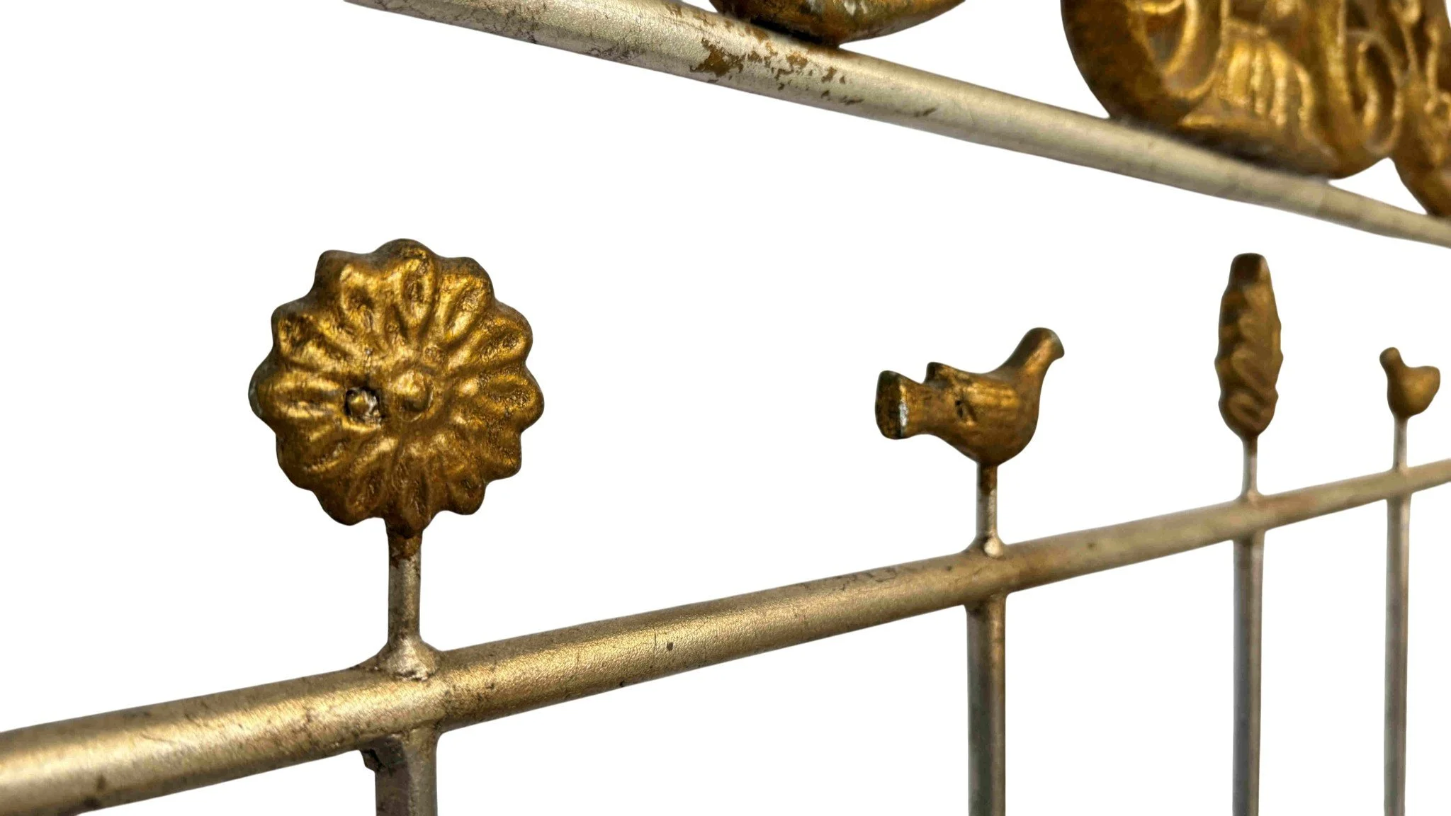vintage-distressed-silvered-iron-canopy-king-canopy-bed-with-gilt-accents 06-01..jpg