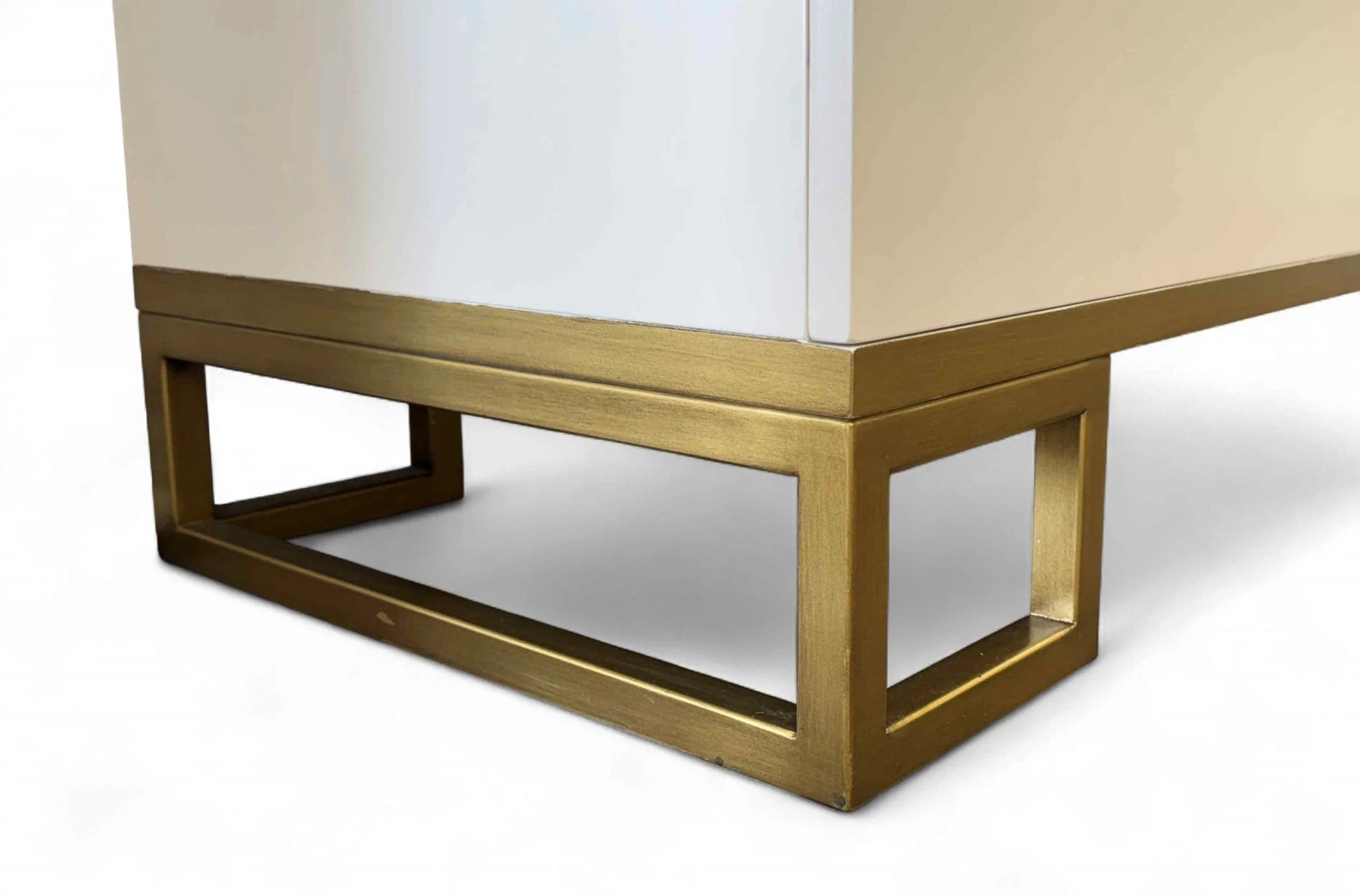 john-richard-pearl-prynne-credenza-sideboard-buffet-horchow 04sh.jpg