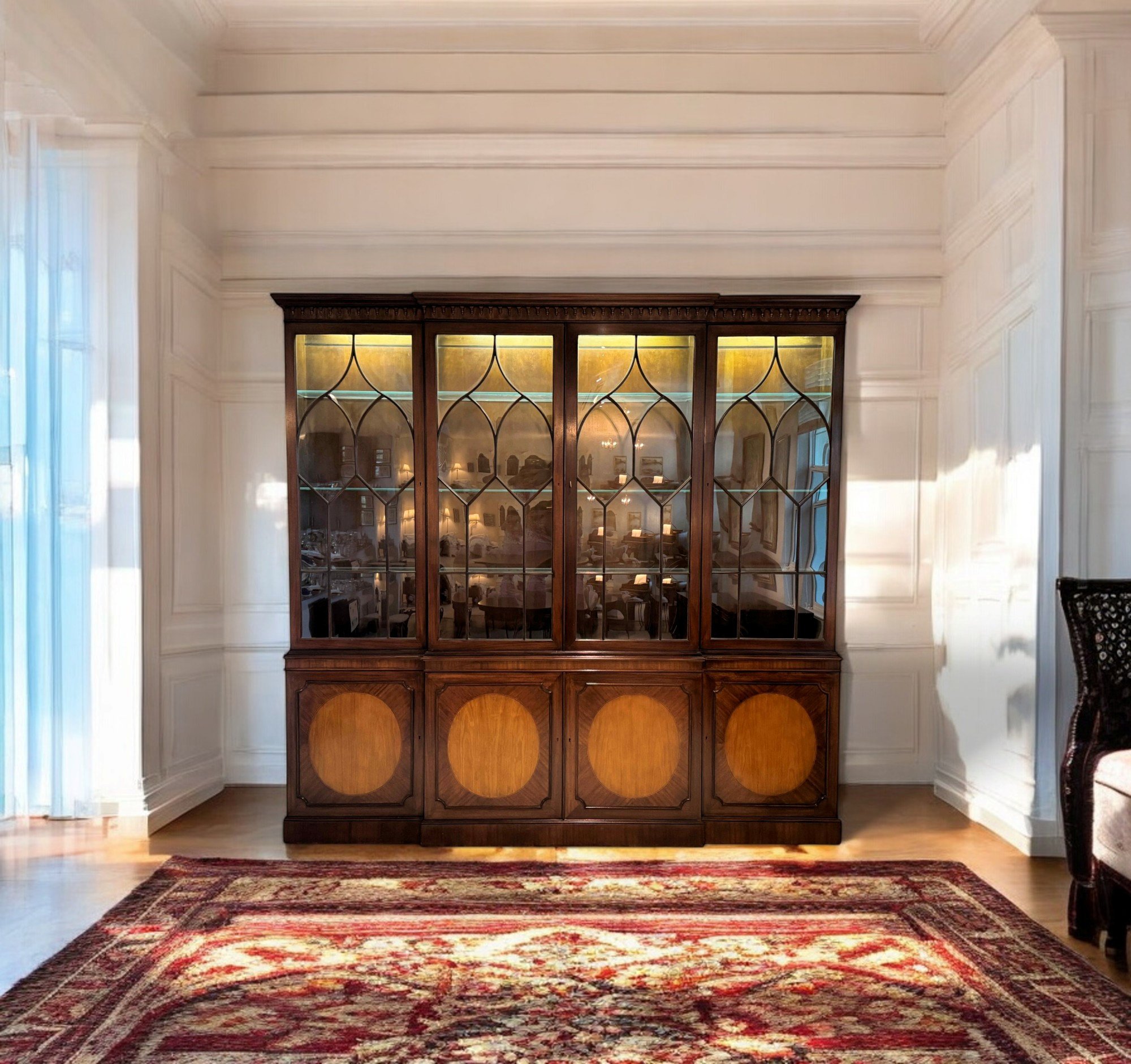 baker-collectors-edition-mahogany-breakfront-china-display-cabinet 01b.jpg