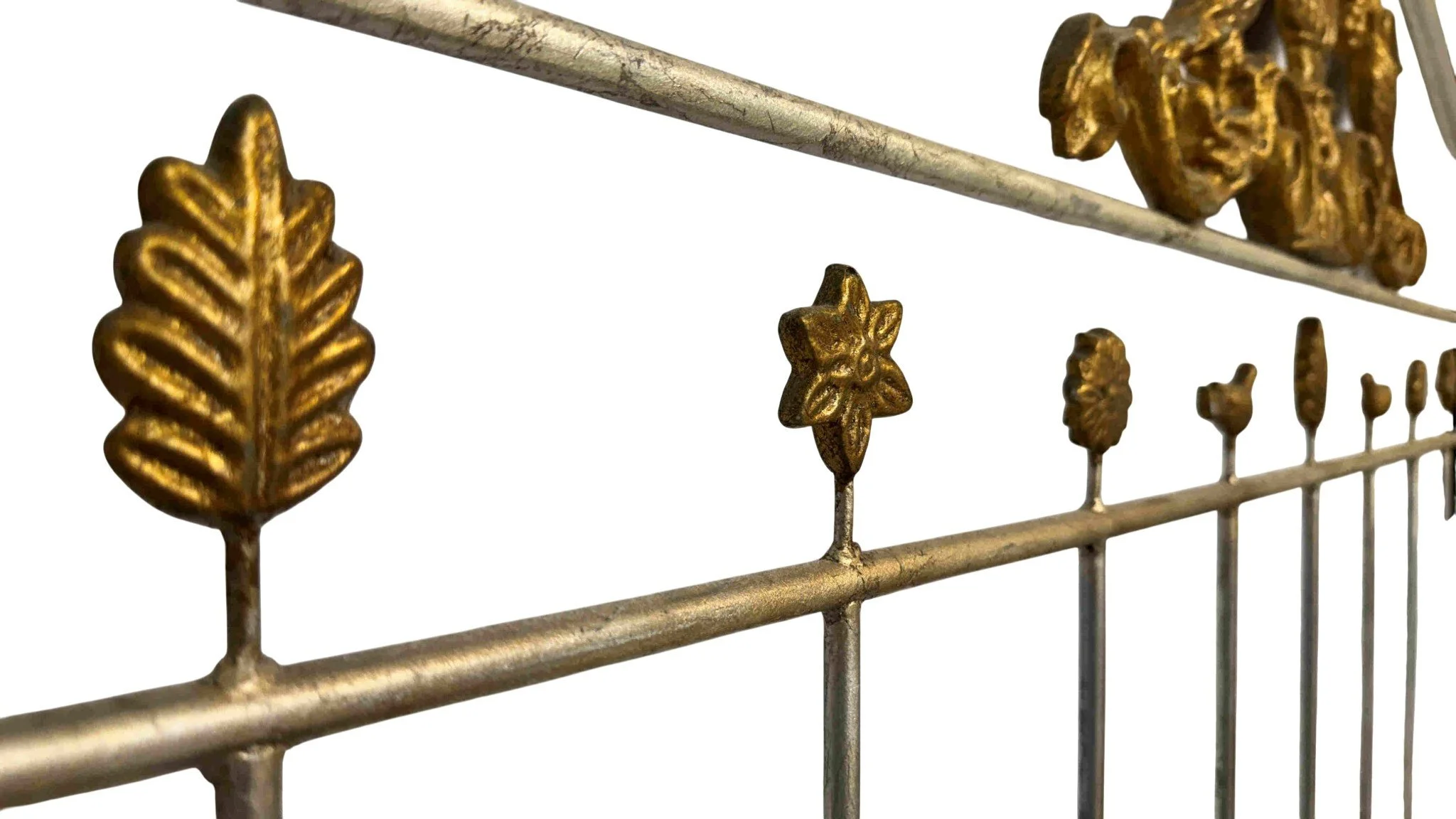 vintage-distressed-silvered-iron-canopy-king-canopy-bed-with-gilt-accents 07-01..jpg