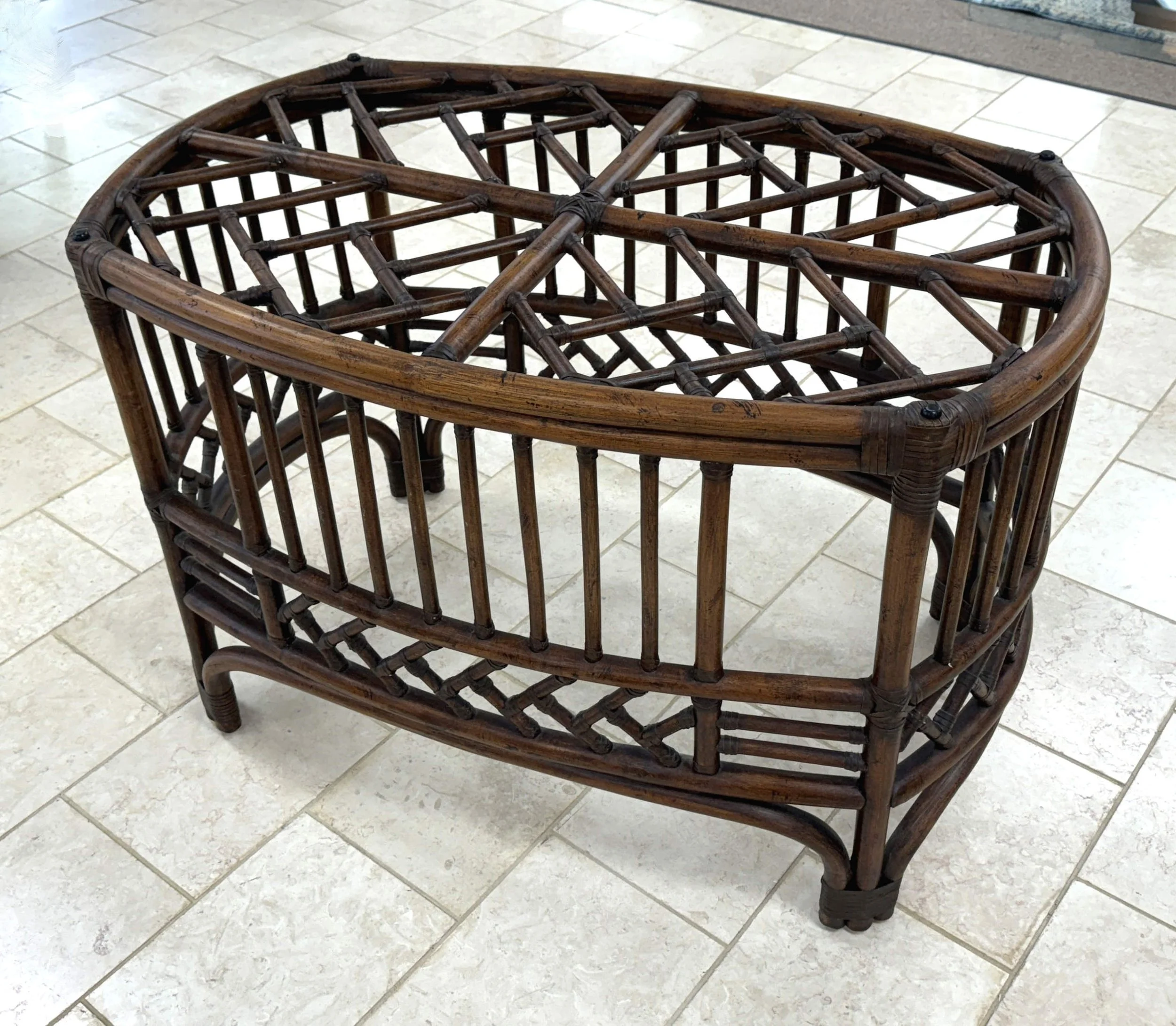 ficks-reed-rattan-dining-table-base 03.jpg