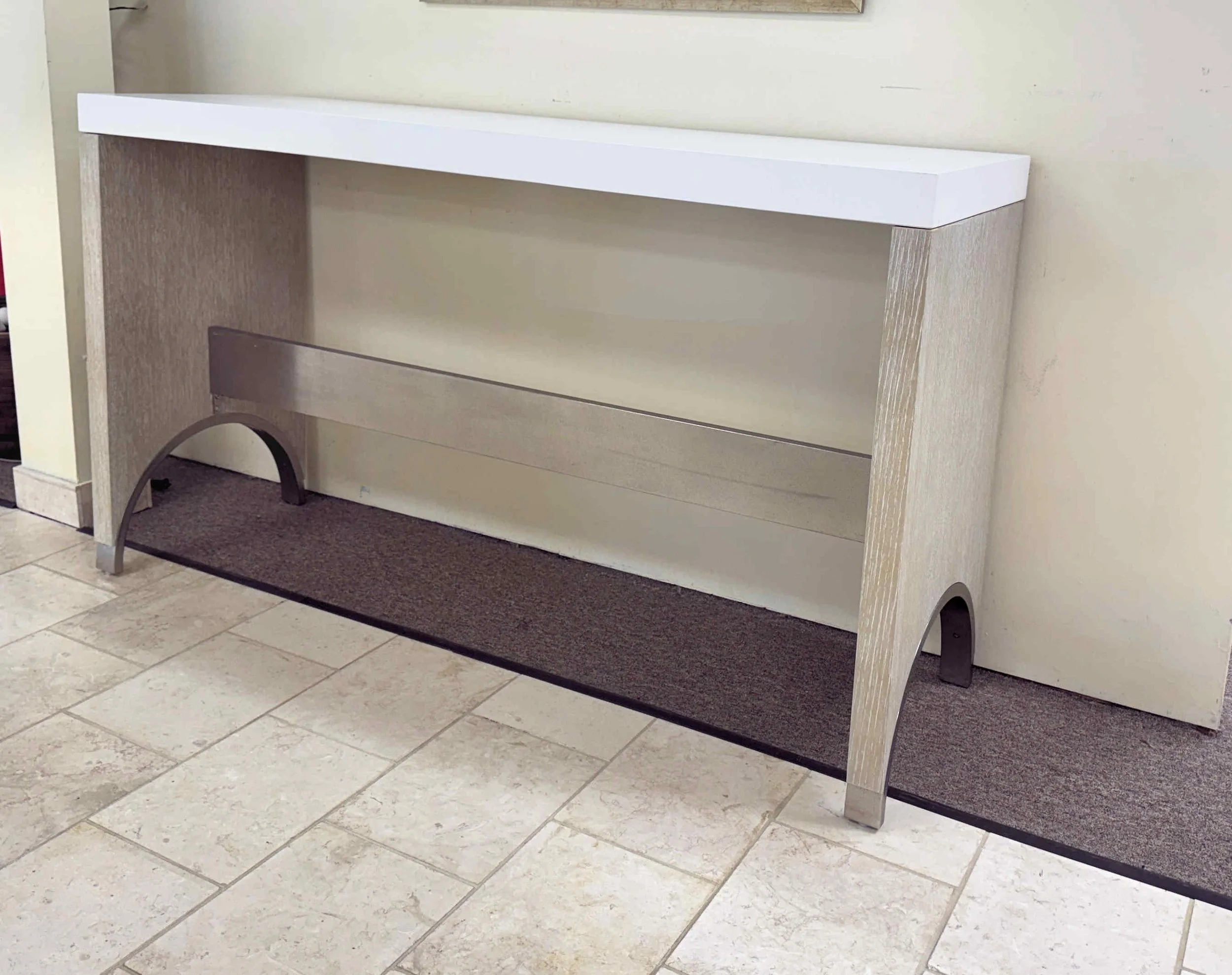 bernhardt-solaria-console-table 03.jpg