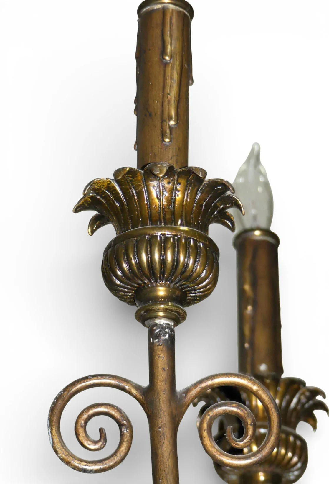 fruit_basket_chandelier_maitland_smith 12-Photoroom.jpg