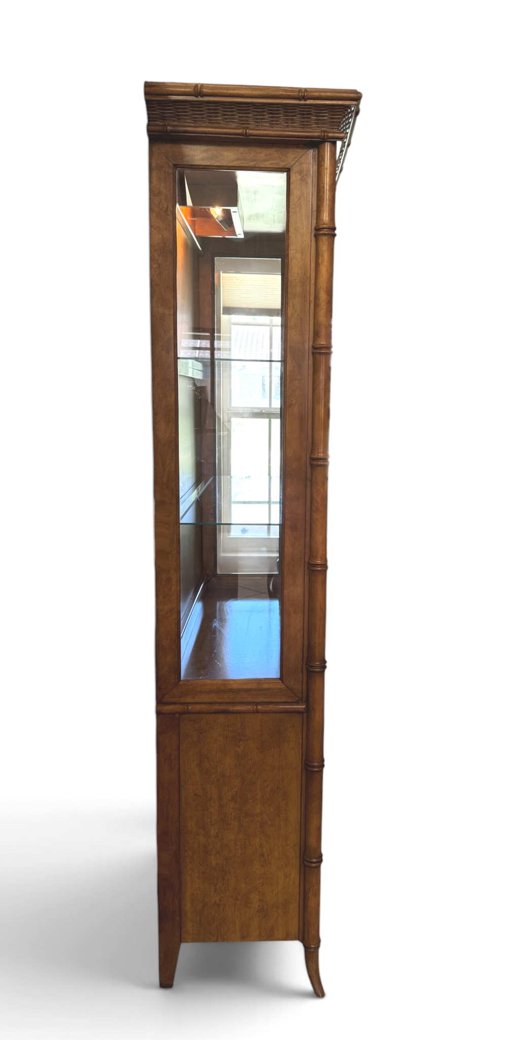 vintage-standley-faux-bamboo-woven-rattan-fretwork-lighted-china-display-cabinet 05-sh.png