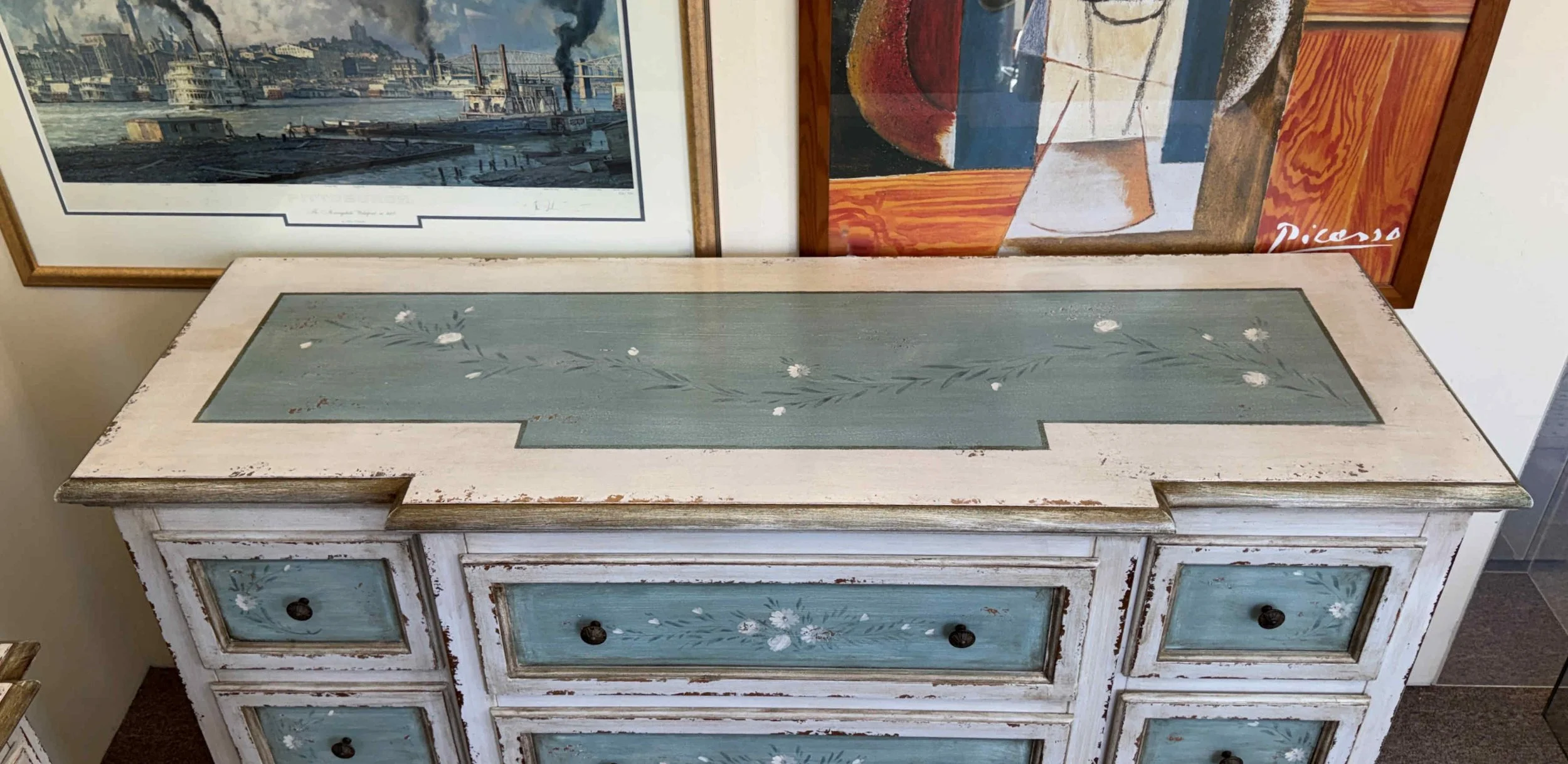 shabby-chic-hand-painted-chest-of-drawers-dresser 05.jpg