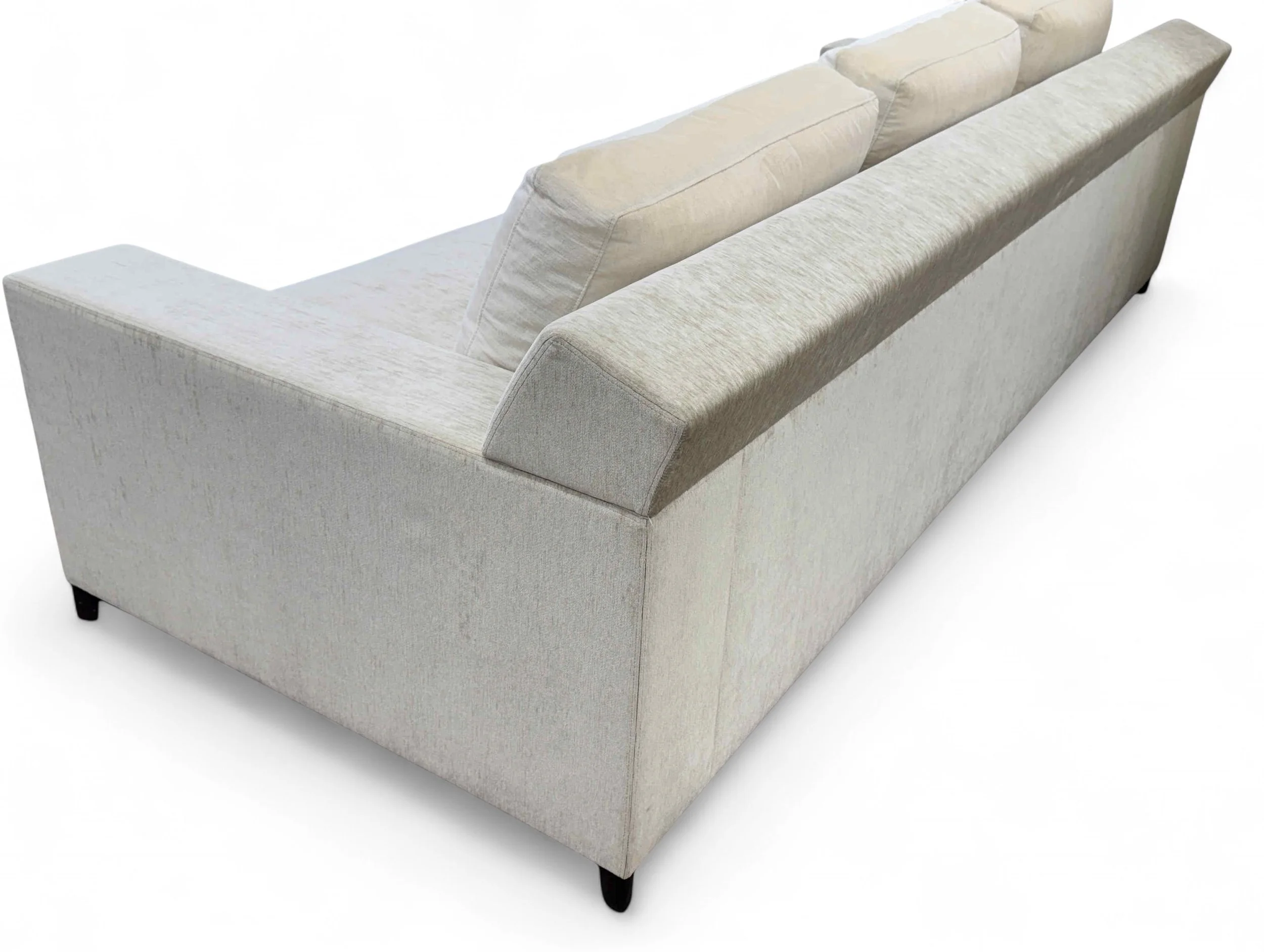 holly-hunt-waterloo-sofa 04sh.jpg