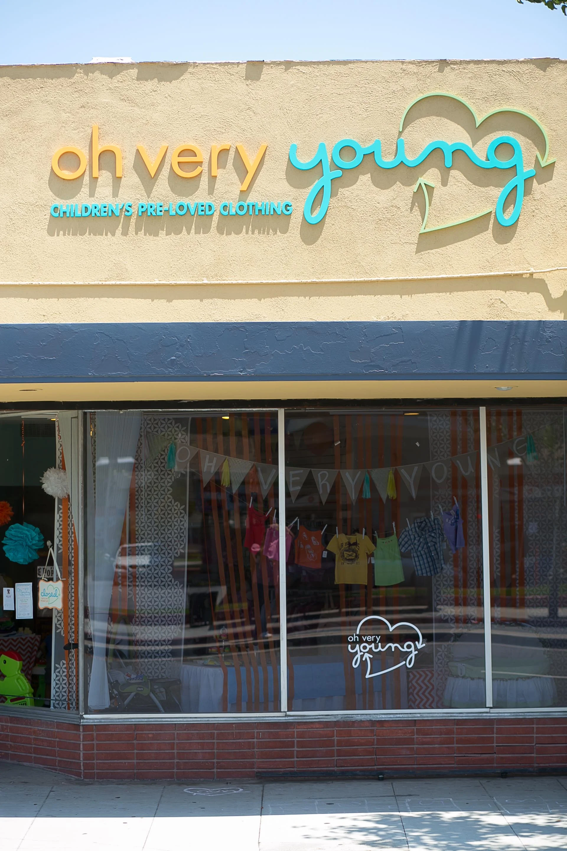 OH_VERY_YOUNG_LONG_BEACH_STORE_014.jpg