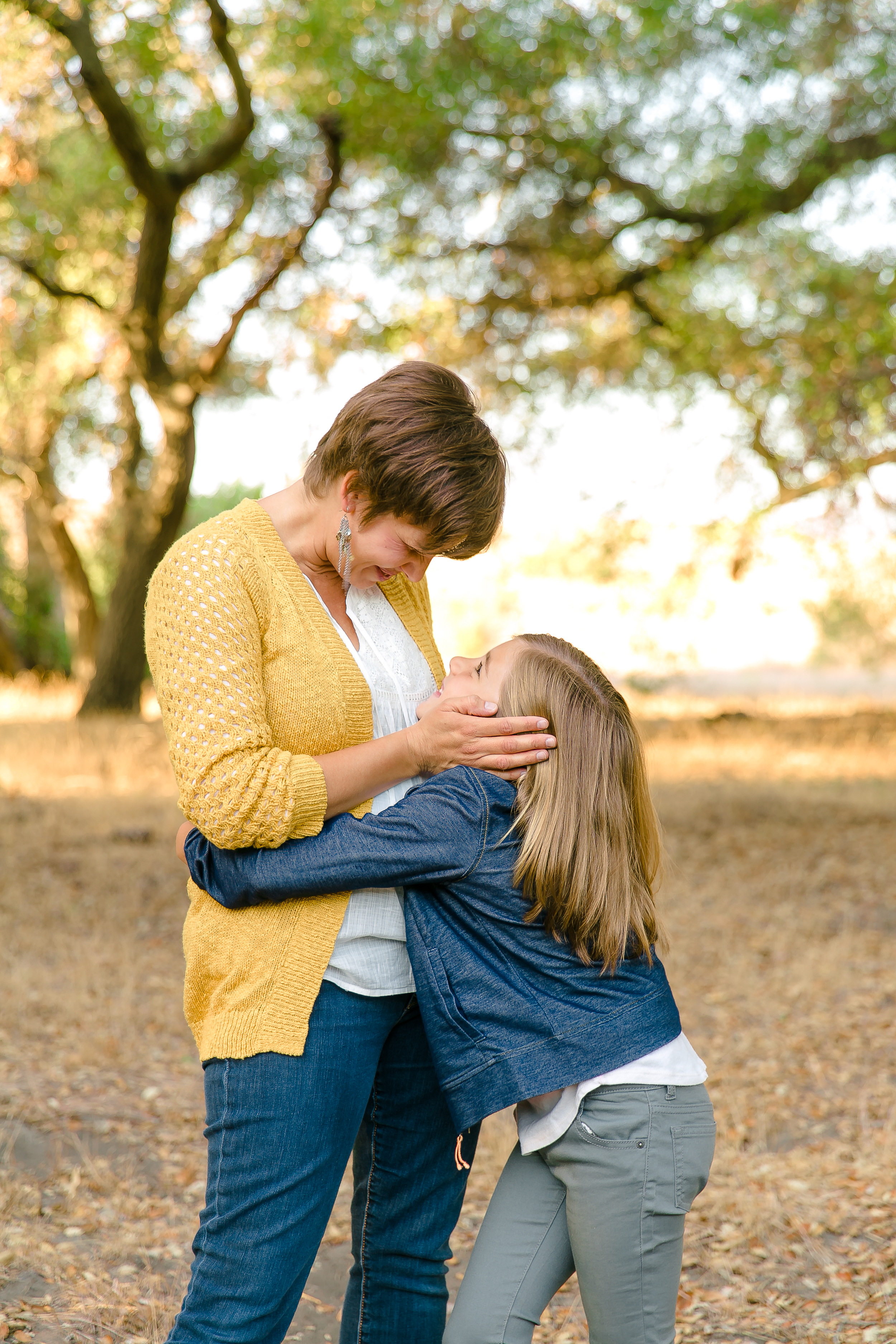 Saddleback Church, Pastor's Family, Orange County outdoor family photos, OC Family, Trabuco Canyon Park Photographs, Rancho Santa Margarita Family Portraits, Family of 5, Love, God is the glory, Mustard, blue, brown, family photo inspiration, awesome family photos, fall family photography
