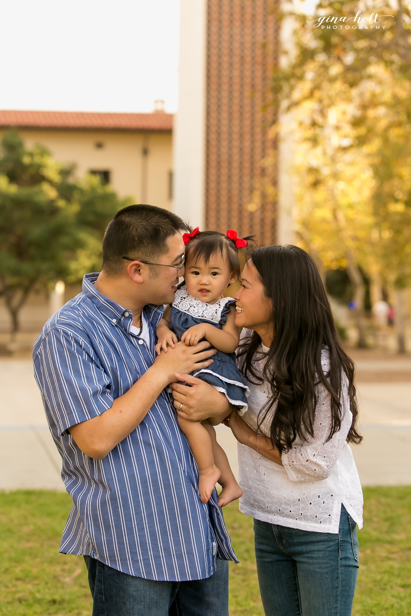  Family, casual, relaxed, fun, lifestyle, love, Los Angeles Family Photographer, Orange County Family Photographer, siblings, brother, sister, mother and daughter, father and son, mother and son, father and daughters, babies, Headshots, what to wear,