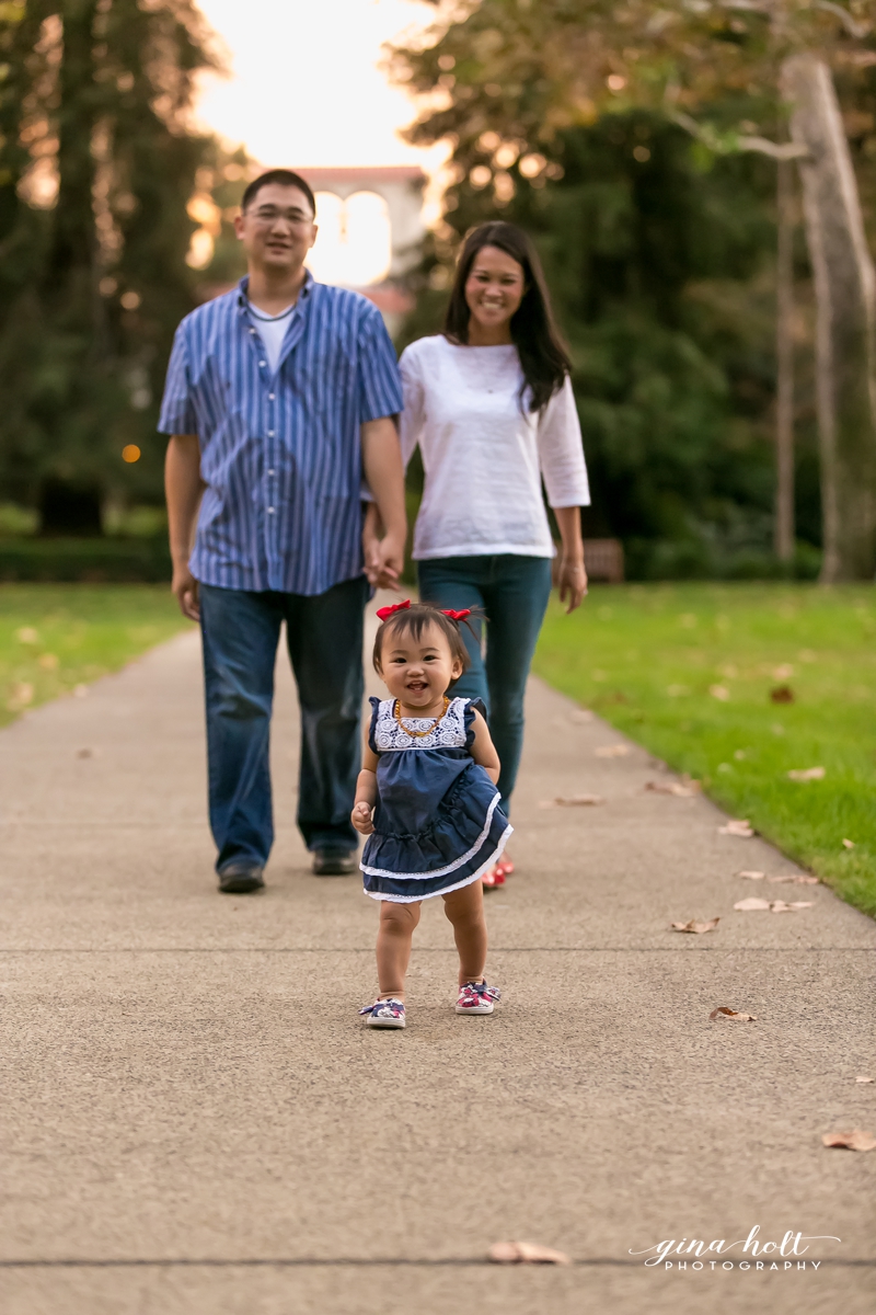  Family, casual, relaxed, fun, lifestyle, love, Los Angeles Family Photographer, Orange County Family Photographer, siblings, brother, sister, mother and daughter, father and son, mother and son, father and daughters, babies, Headshots, what to wear,