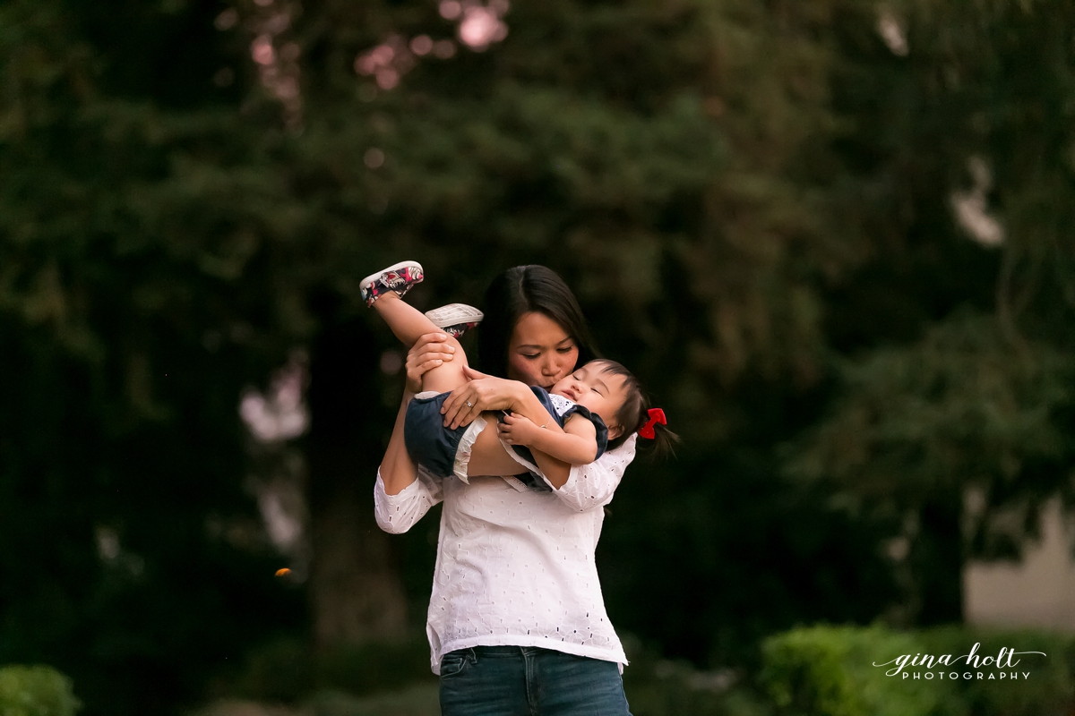  Family, casual, relaxed, fun, lifestyle, love, Los Angeles Family Photographer, Orange County Family Photographer, siblings, brother, sister, mother and daughter, father and son, mother and son, father and daughters, babies, Headshots, what to wear,