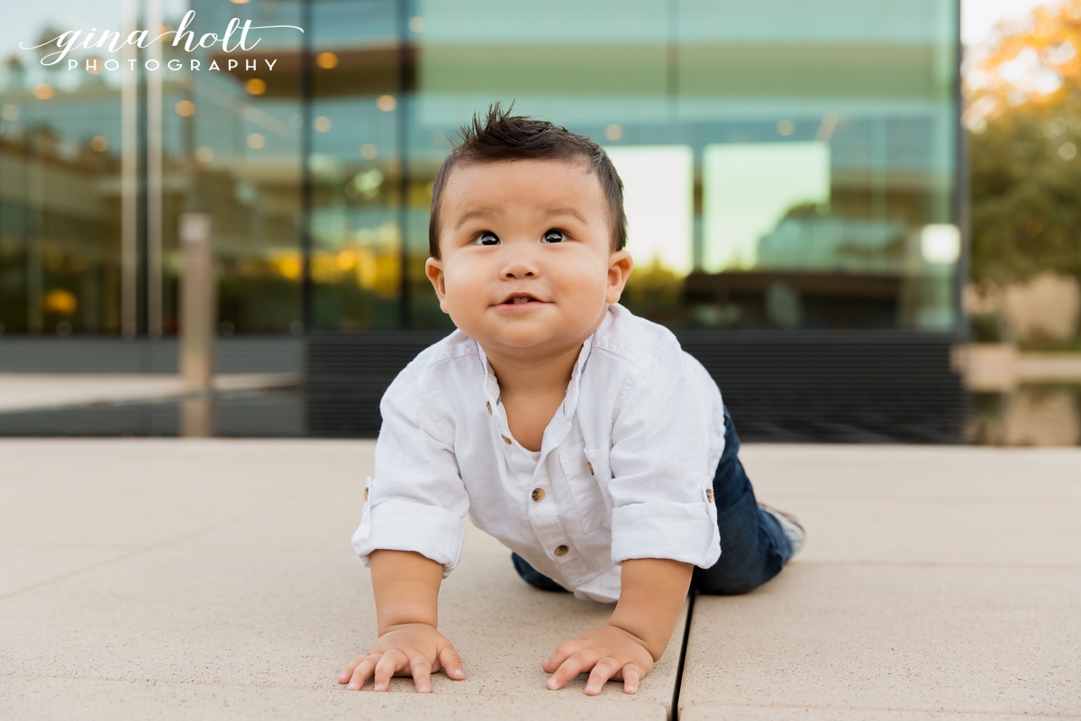  Family, casual, relaxed, fun, lifestyle, love, Los Angeles Family Photographer, Orange County Family Photographer, siblings, brother, sister, mother and daughter, father and son, mother and son, father and daughters, babies, Headshots, what to wear,