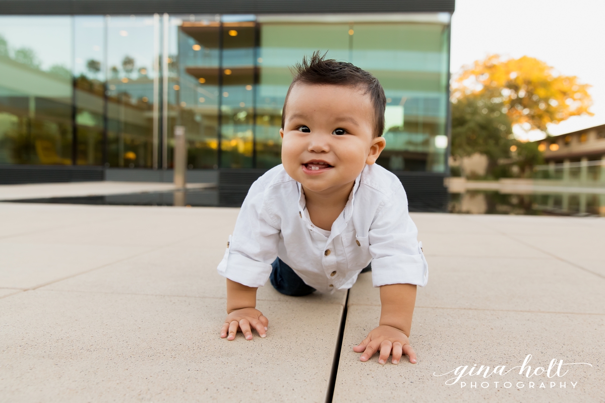  Family, casual, relaxed, fun, lifestyle, love, Los Angeles Family Photographer, Orange County Family Photographer, siblings, brother, sister, mother and daughter, father and son, mother and son, father and daughters, babies, Headshots, what to wear,