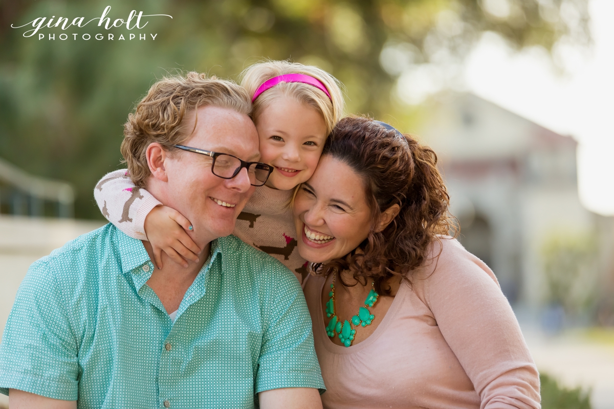  Family, casual, relaxed, fun, lifestyle, love, Los Angeles Family Photographer, Orange County Family Photographer, siblings, brother, sister, mother and daughter, father and son, mother and son, father and daughters, babies, Headshots, what to wear,