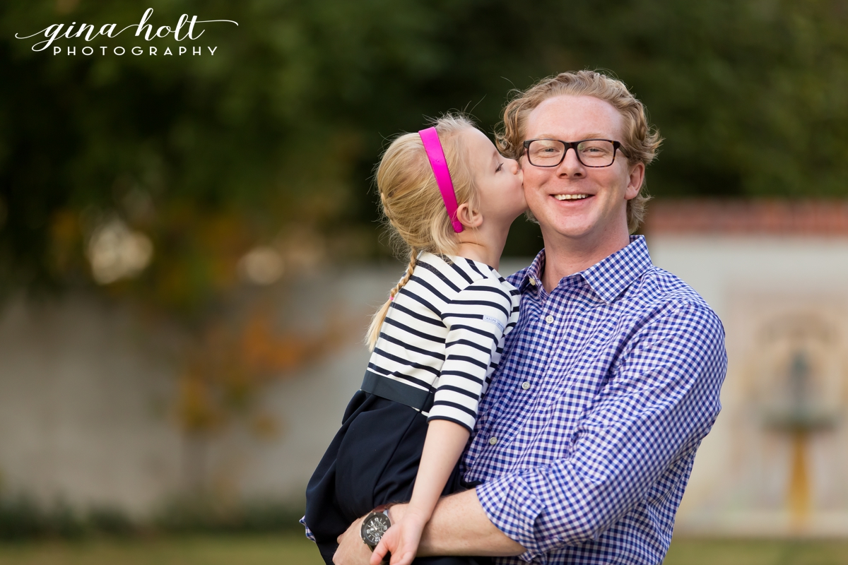  Family, casual, relaxed, fun, lifestyle, love, Los Angeles Family Photographer, Orange County Family Photographer, siblings, brother, sister, mother and daughter, father and son, mother and son, father and daughters, babies, Headshots, what to wear,