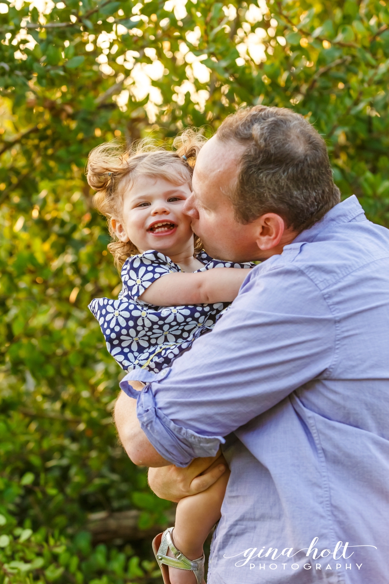  Family, casual, relaxed, fun, lifestyle, love, Los Angeles Family Photographer, Orange County Family Photographer, siblings, brother, sister, mother and daughter, father and son, mother and son, father and daughters, babies, Headshots, what to wear,