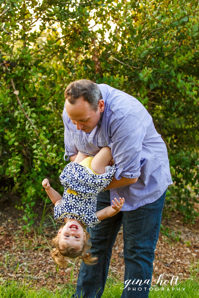  Family, casual, relaxed, fun, lifestyle, love, Los Angeles Family Photographer, Orange County Family Photographer, siblings, brother, sister, mother and daughter, father and son, mother and son, father and daughters, babies, Headshots, what to wear,