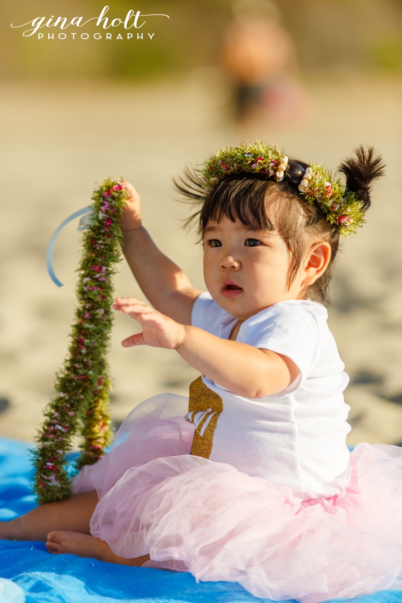  Family, casual, relaxed, fun, lifestyle, love, Los Angeles Family Photographer, Orange County Family Photographer, siblings, brother, sister, mother and daughter, father and son, mother and son, father and daughters, babies, Headshots, what to wear,