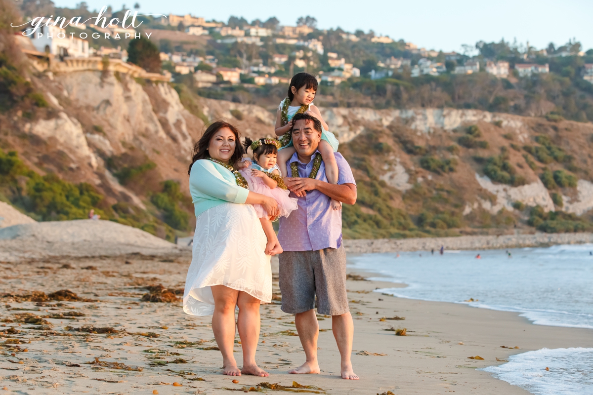  Family, casual, relaxed, fun, lifestyle, love, Los Angeles Family Photographer, Orange County Family Photographer, siblings, brother, sister, mother and daughter, father and son, mother and son, father and daughters, babies, Headshots, what to wear,