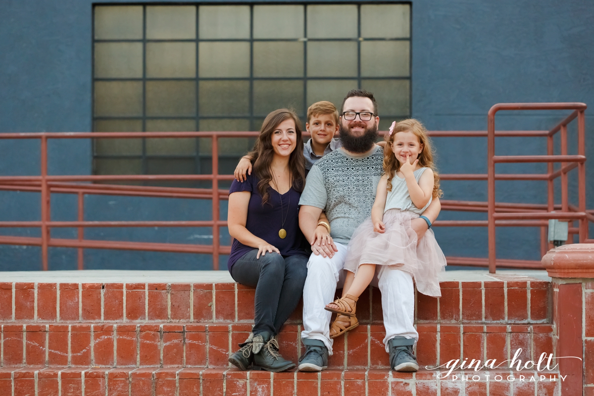  Family, casual, relaxed, fun, lifestyle, love, Los Angeles Family Photographer, Orange County Family Photographer, siblings, brother, sister, mother and daughter, father and son, mother and son, father and daughters, babies, Headshots, what to wear,