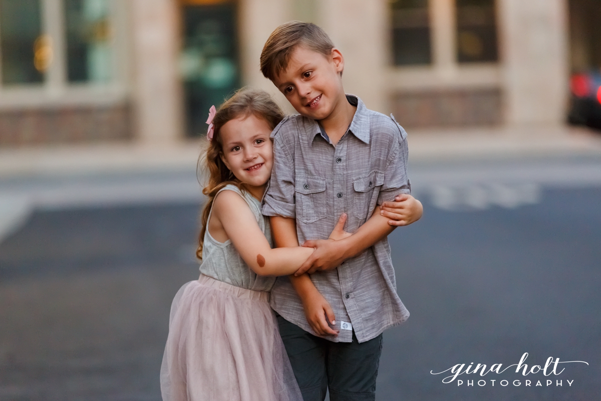  Family, casual, relaxed, fun, lifestyle, love, Los Angeles Family Photographer, Orange County Family Photographer, siblings, brother, sister, mother and daughter, father and son, mother and son, father and daughters, babies, Headshots, what to wear,