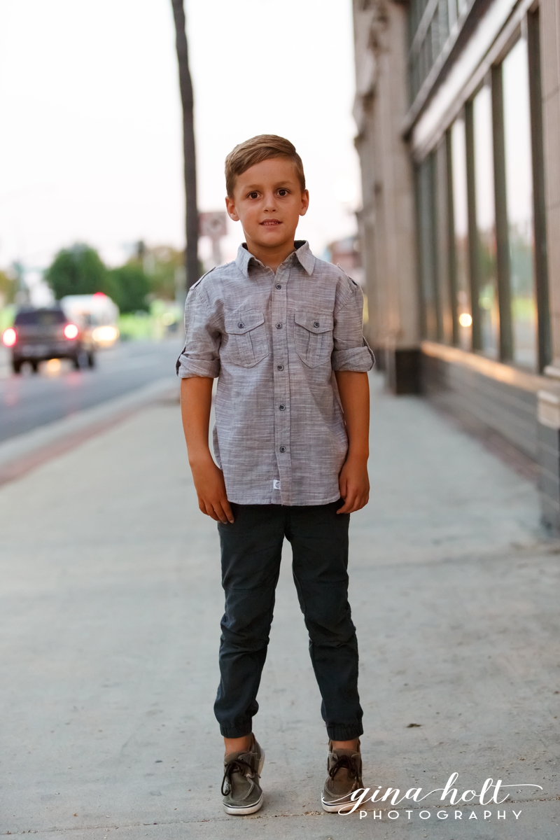  Family, casual, relaxed, fun, lifestyle, love, Los Angeles Family Photographer, Orange County Family Photographer, siblings, brother, sister, mother and daughter, father and son, mother and son, father and daughters, babies, Headshots, what to wear,