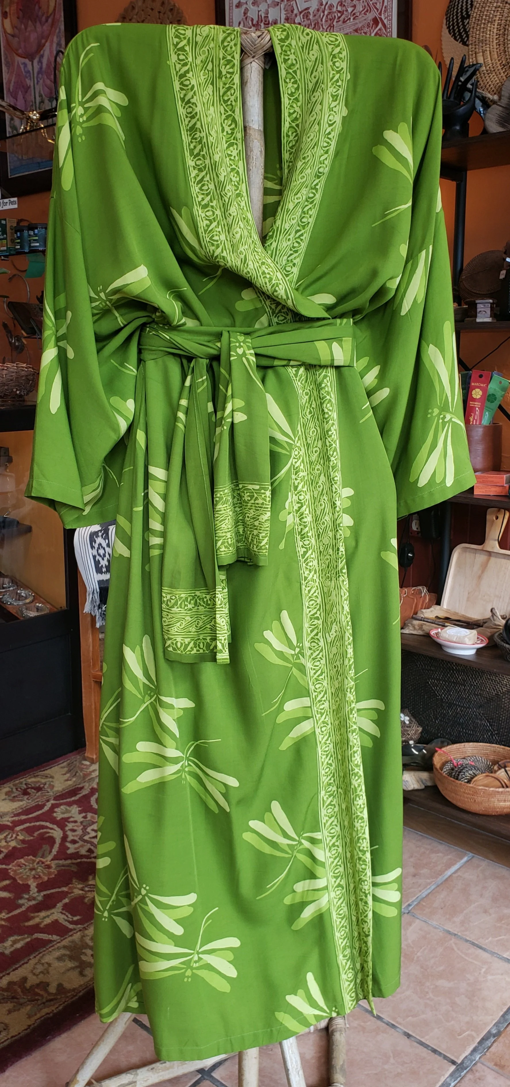 Rayon Yukata - Japanese Style Kimono - Bright Green Dragonfly  Spirithouse  Import Gallery
