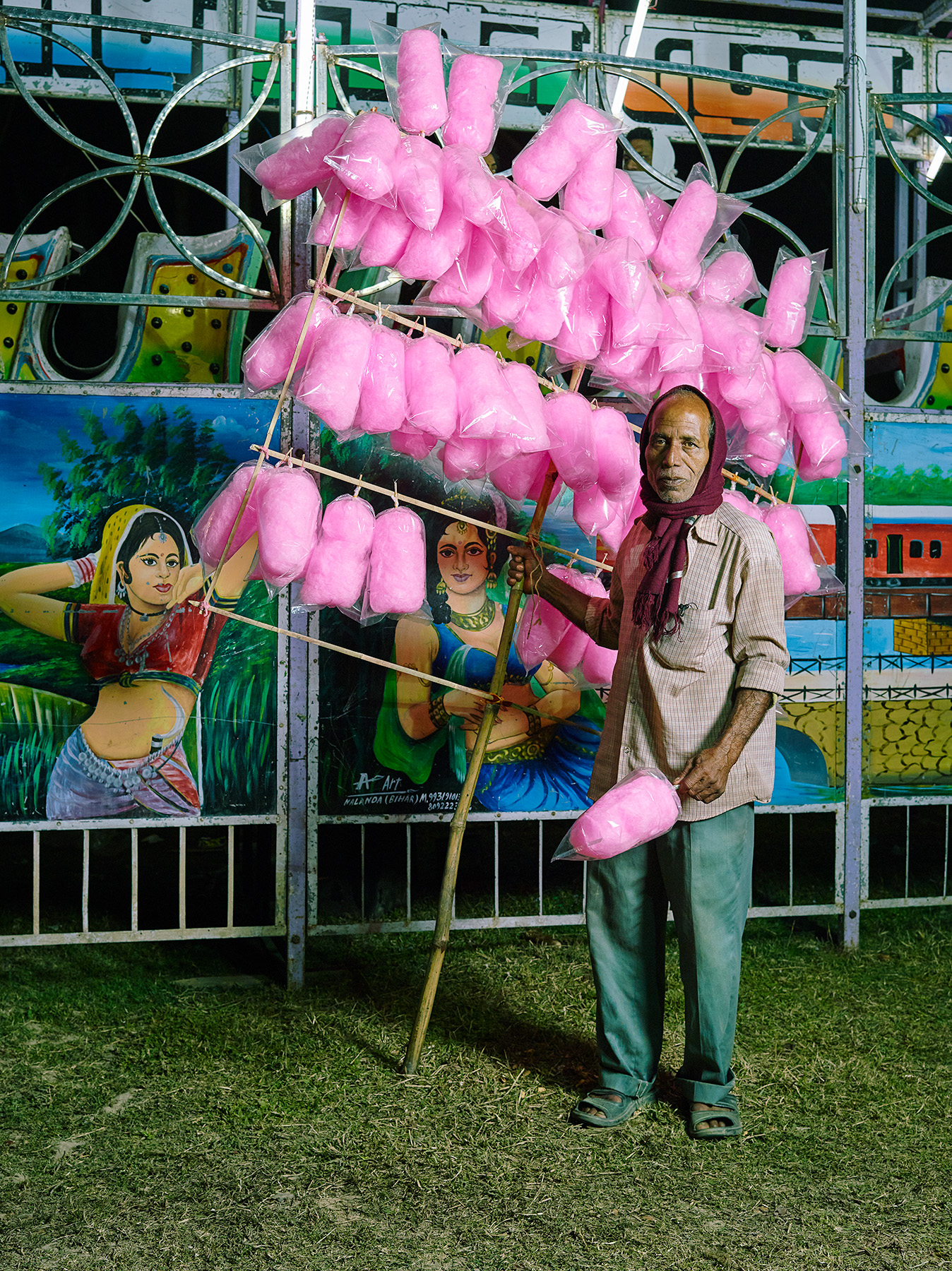 COTTON-CANDY SELLER, $16 WEEKLY, 2015