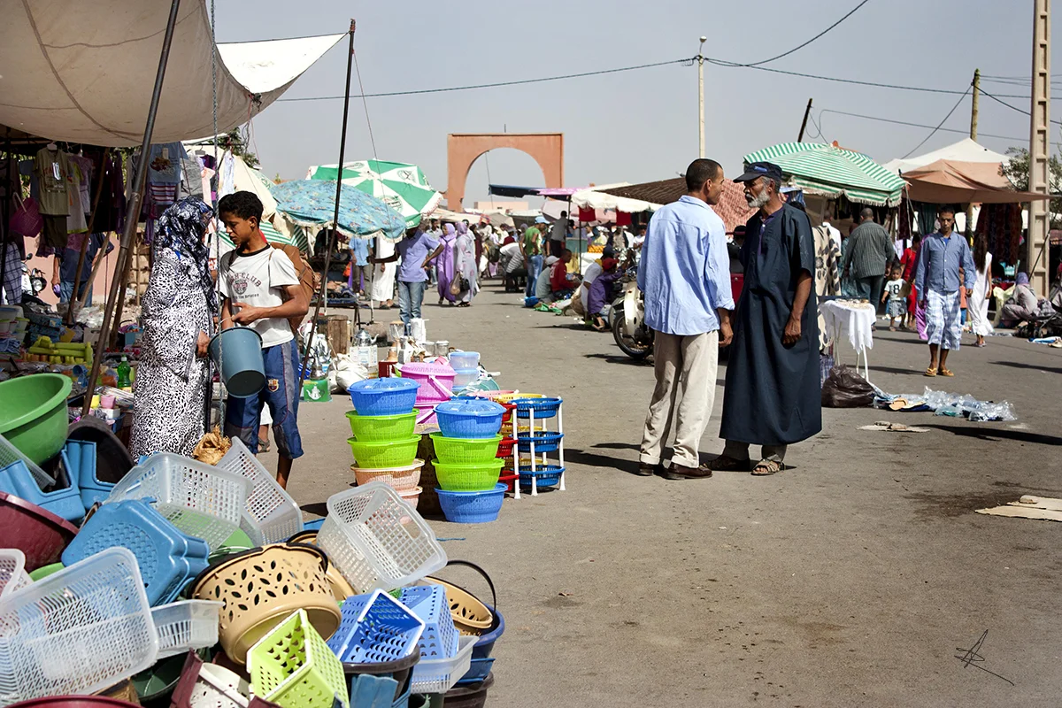 Market Scene for websigned.jpg
